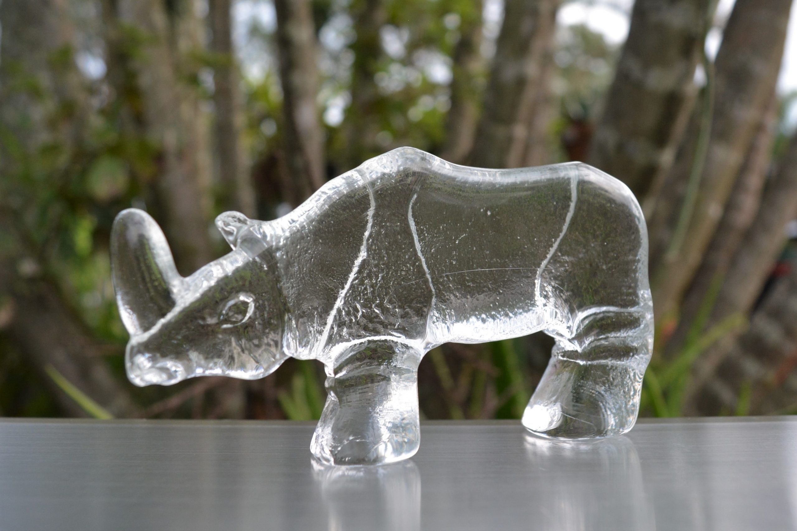 ONE Kosta Boda Rhino ONLY. RARE!! Boda Zoo Series. Vintage Crystal