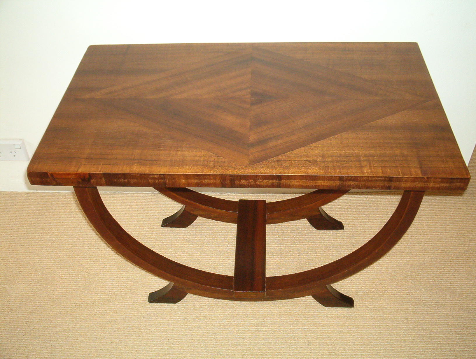 Art nouveau clearance coffee table