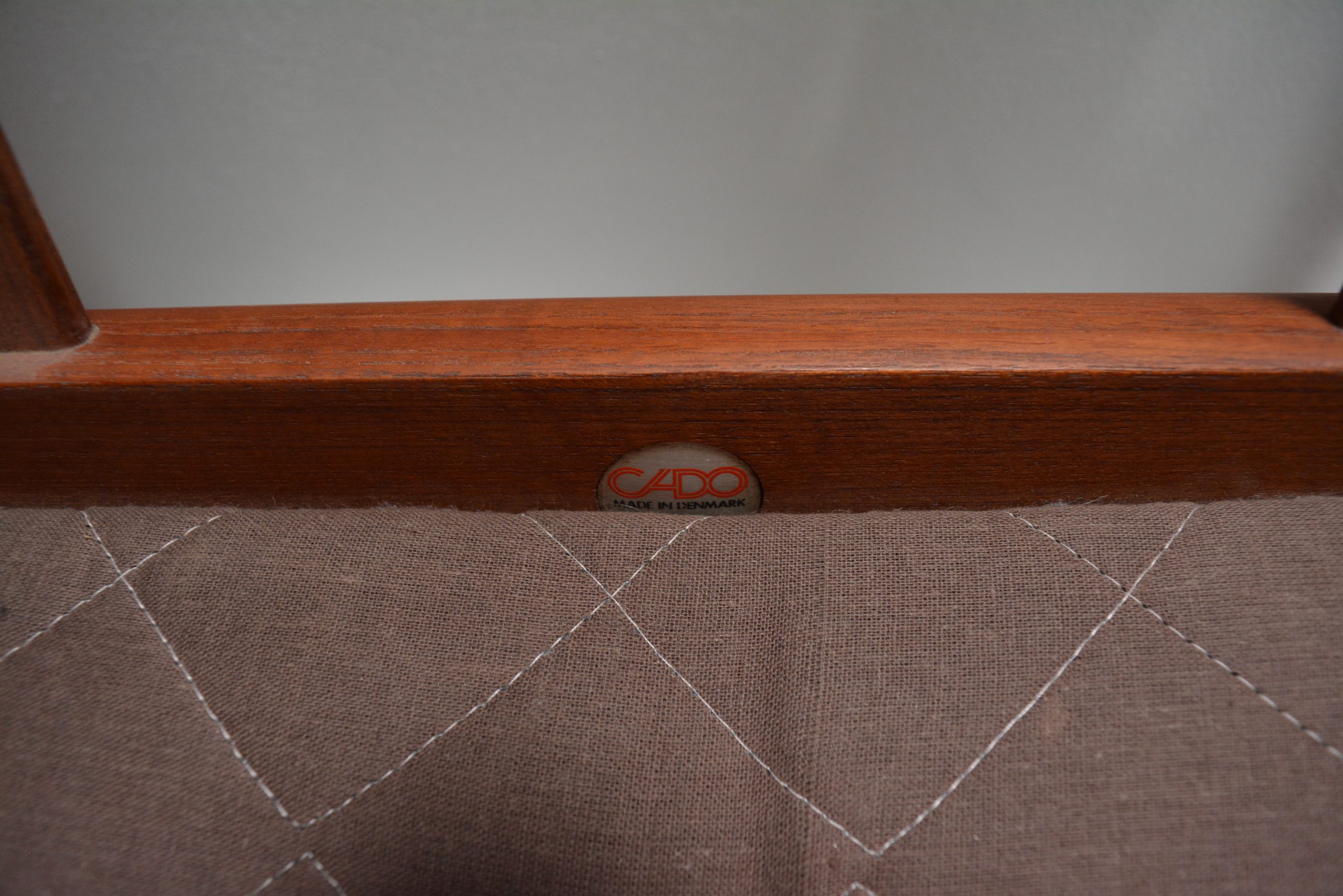 Danish-finn-juhl-grand-danois-cado-france-and-sons-vintage-parker-chair-8