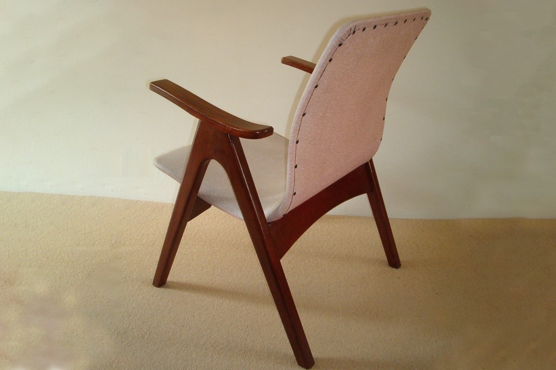 George-Doukoff-Volkschair-Zoureff-Fler-Featherston-era-Vintage-Retro