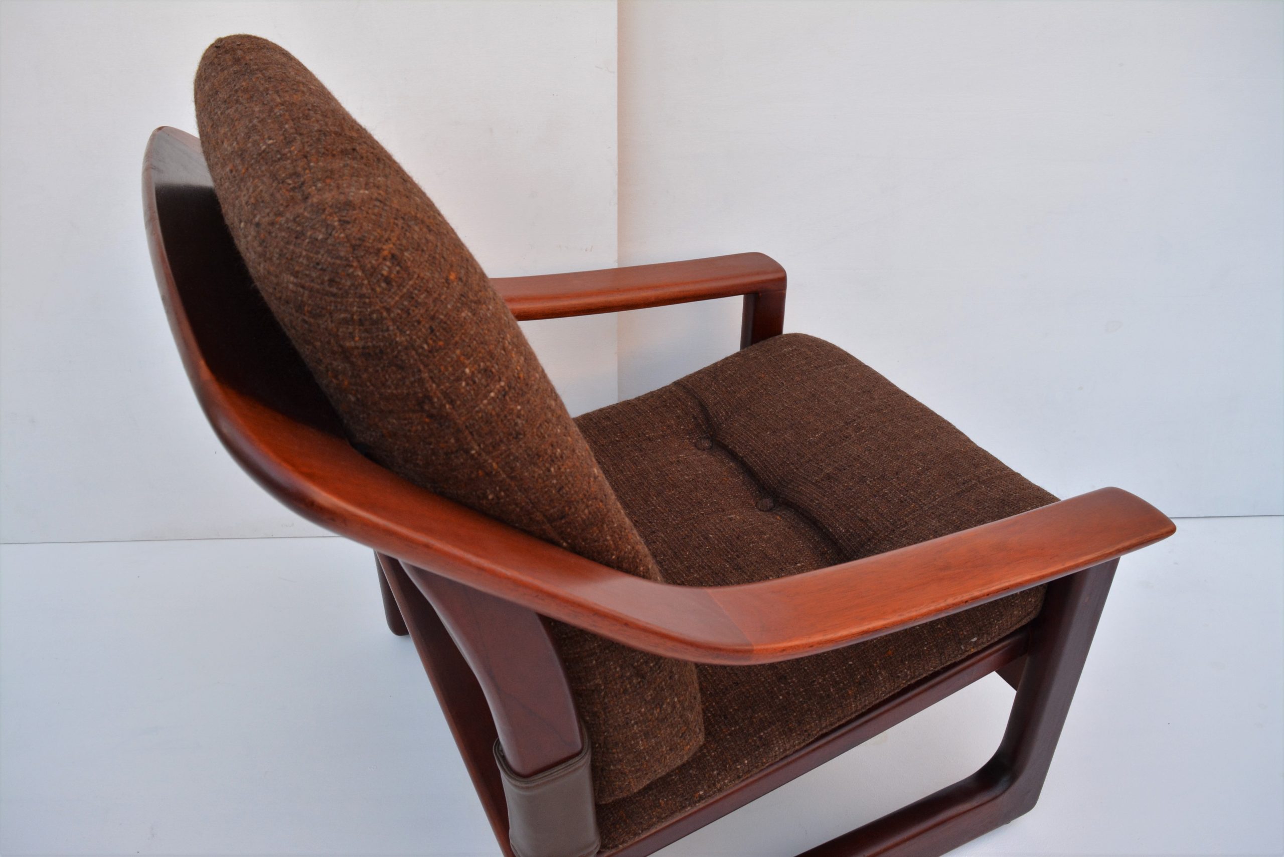 pair-tessa-sling-chairs-wool-vintage-furniture-parker-fler-era-6
