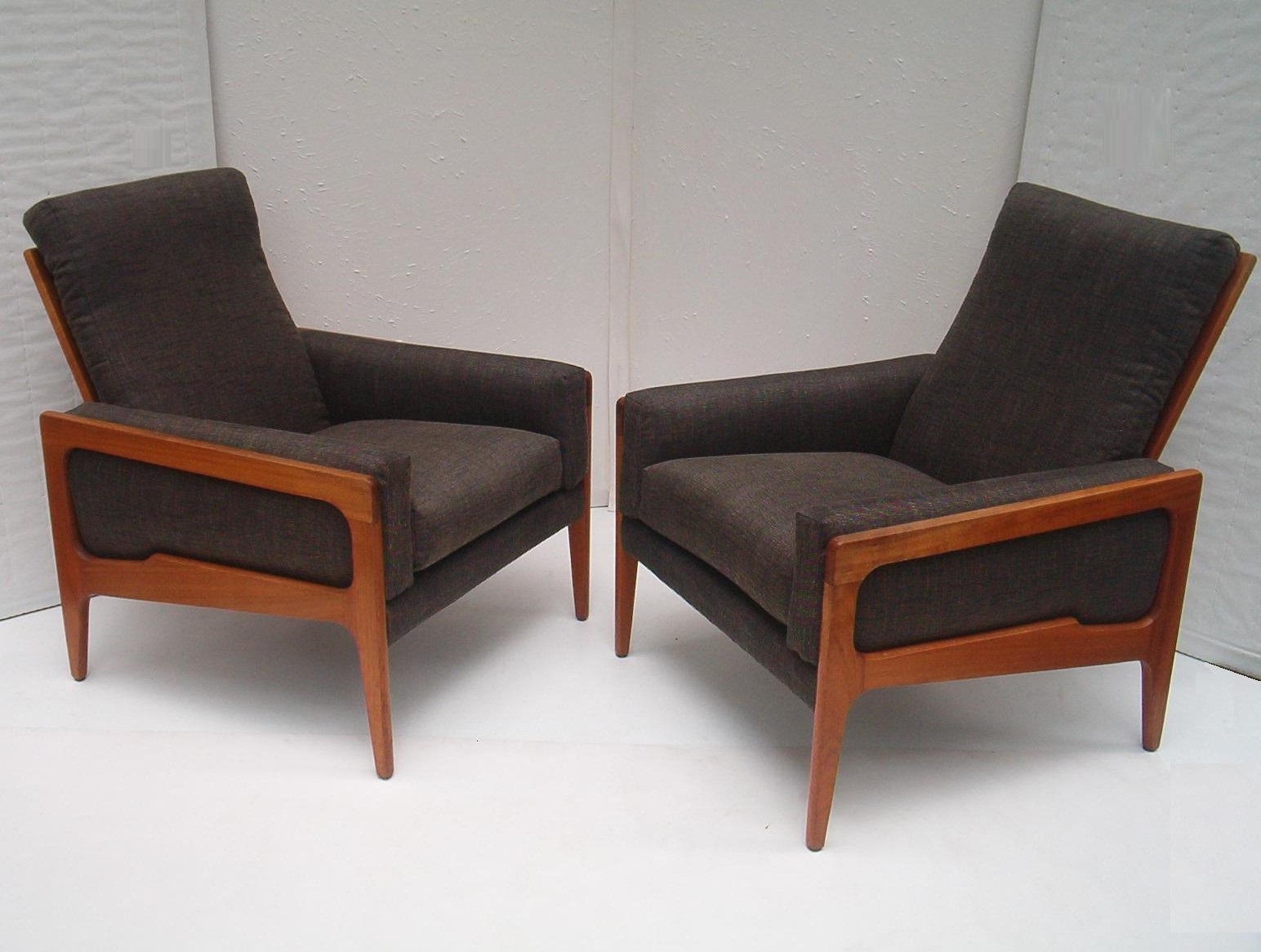 PAIR Vintage 1960 s Don Rex lounge armchairs chairs. Fler Parker