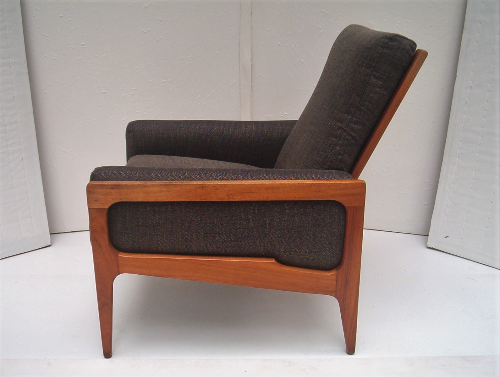 don-rex-pair-chairs-armchairs-lounge-vintage-parker-era-3