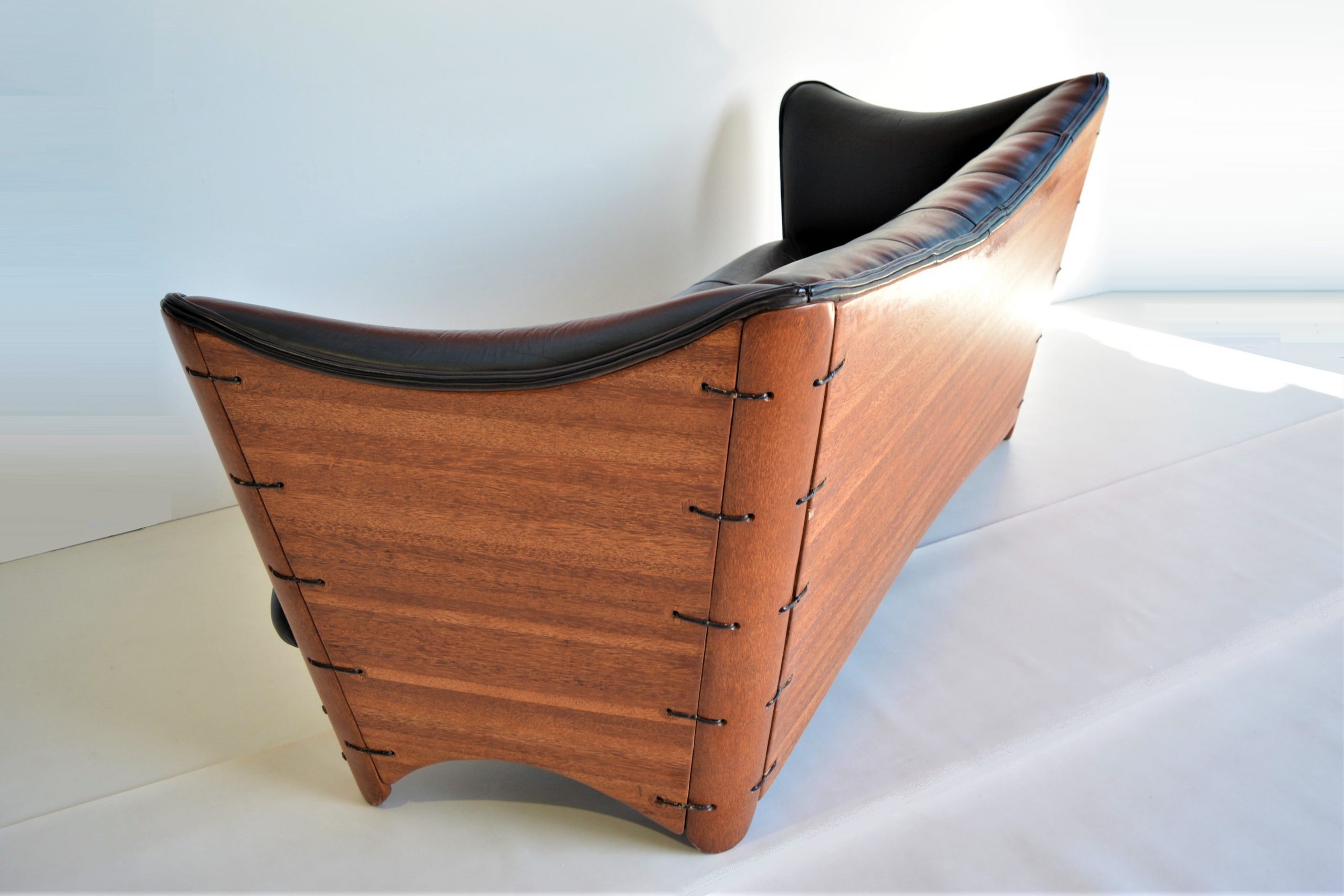 pacific-green-cayenne-leather-lounge-suite-vintage-5