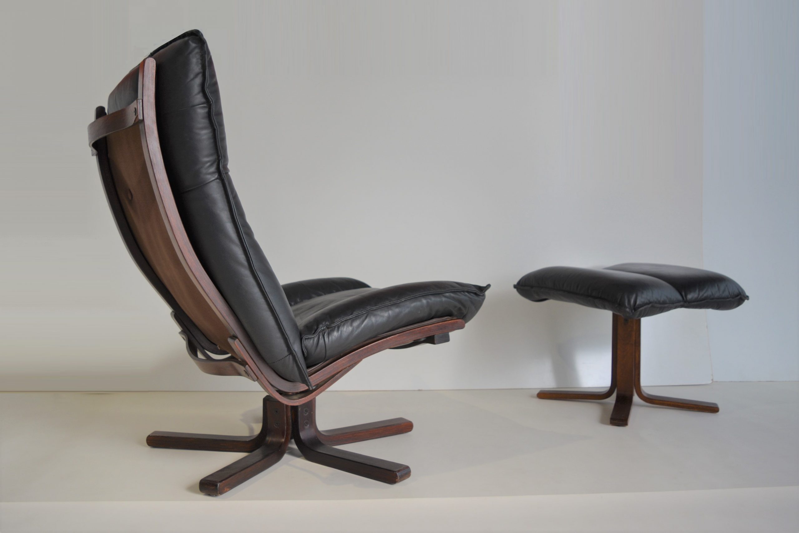 vintage-module-chair-gerald-easden-vintage-leather-chair-swivel-retro-australian (16)