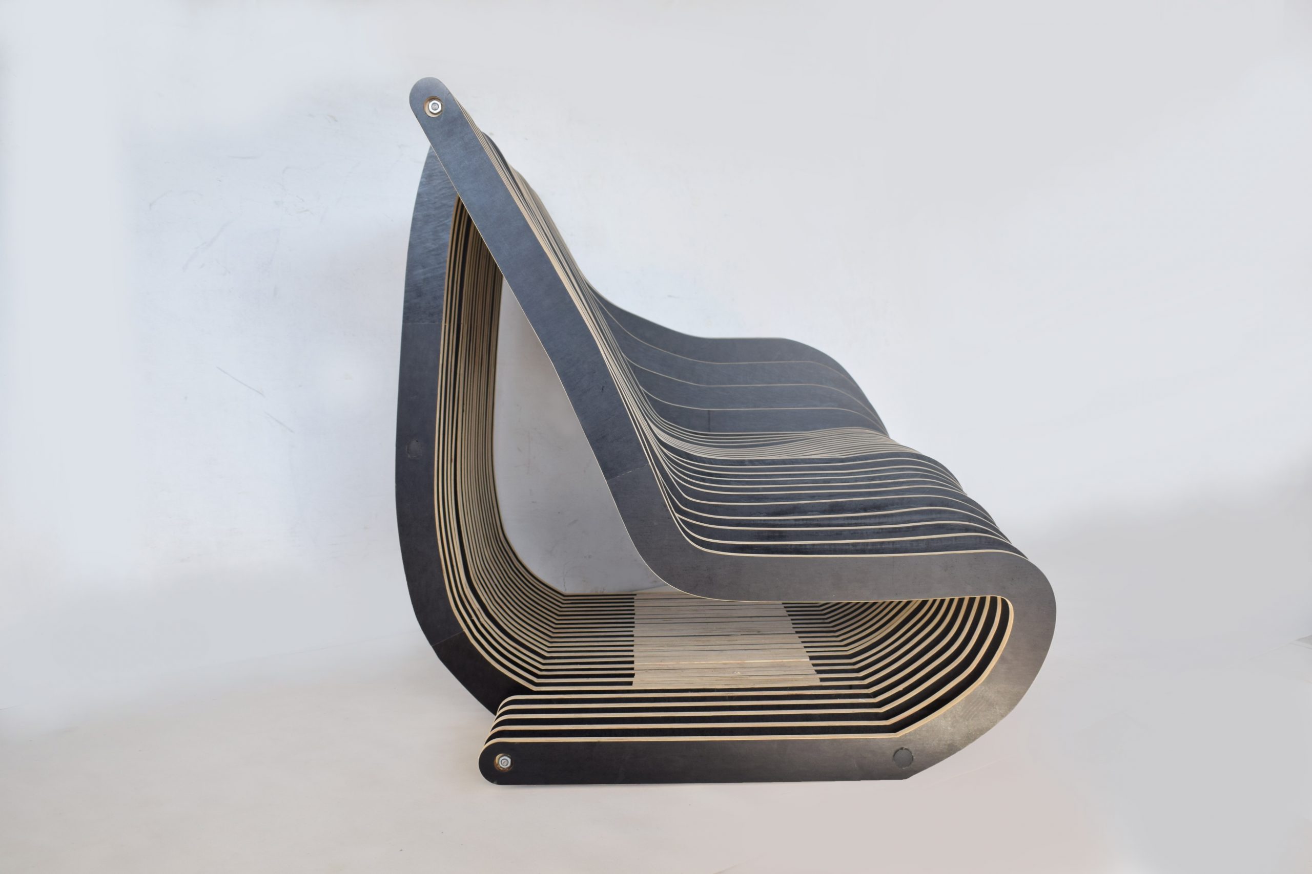 architecturally-designed-sofa-designer-lounge-couch-b-e-b-italia-artifort-pierre-paulin-era (4)