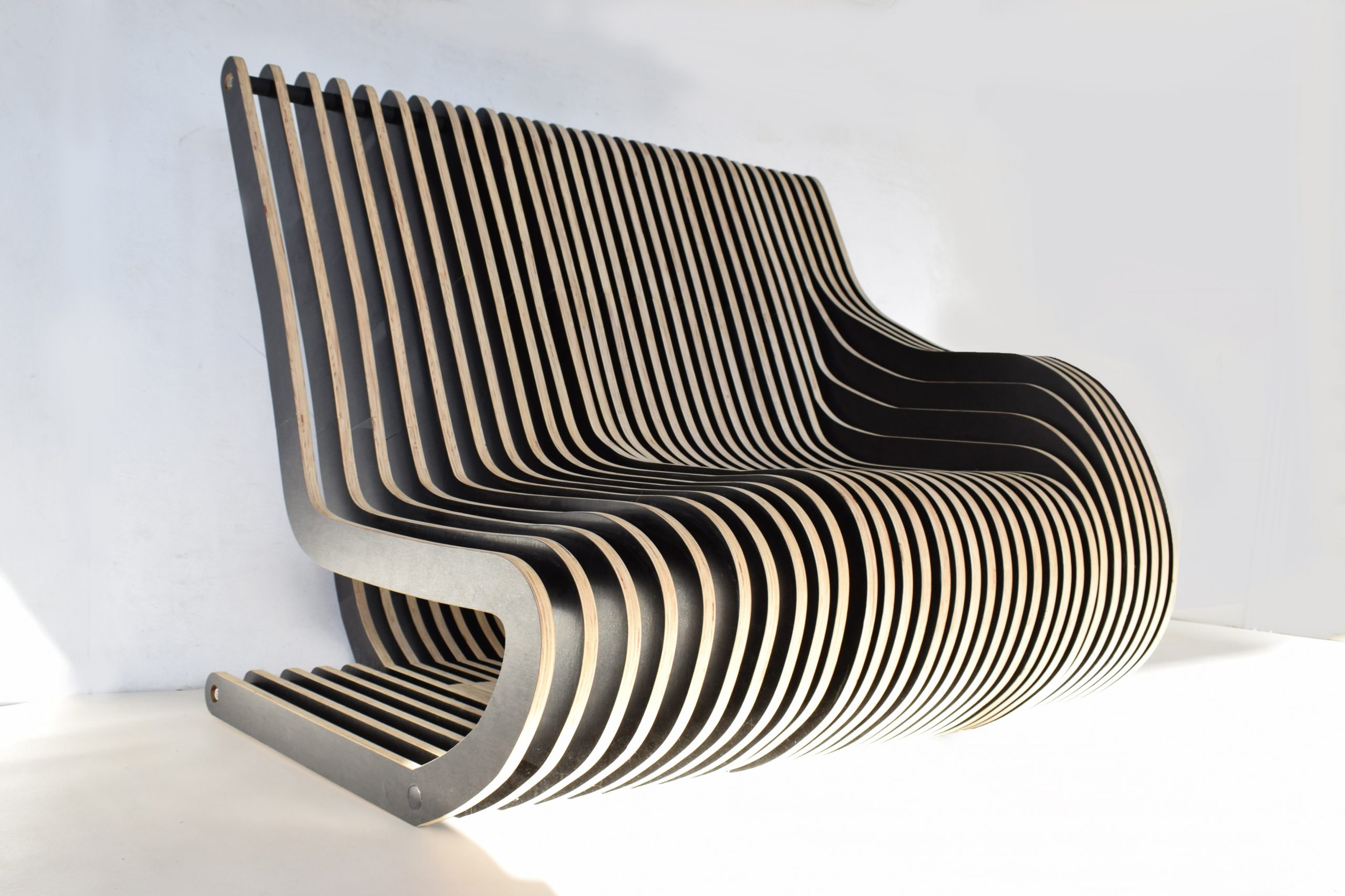 architecturally-designed-sofa-designer-lounge-couch-b-e-b-italia-artifort-pierre-paulin-era