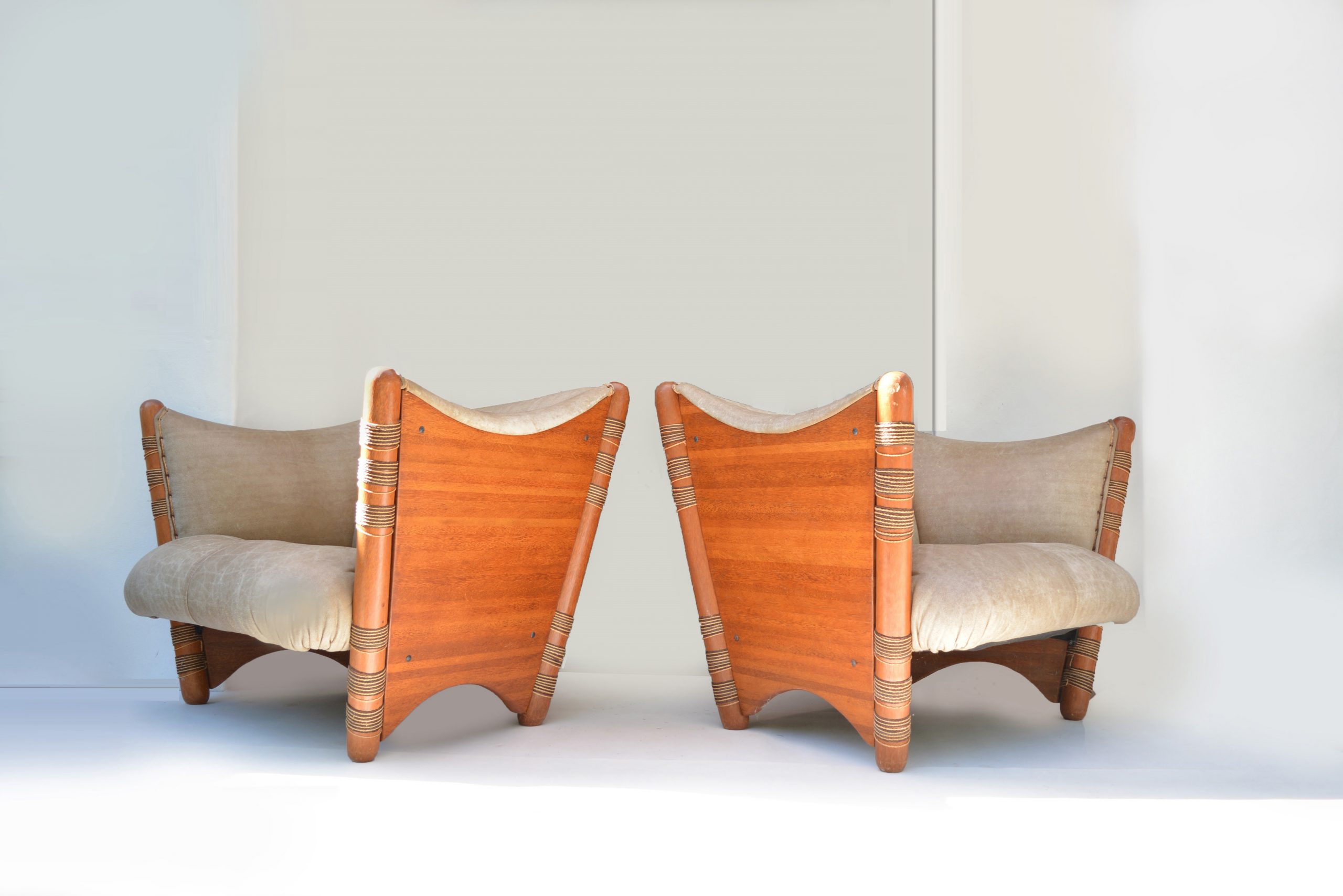 pacific-green-furniture-pair-lounge-chairs-vintage-retro-palmwood-australian-furniture-brisbane-b-b-italia-era (2)