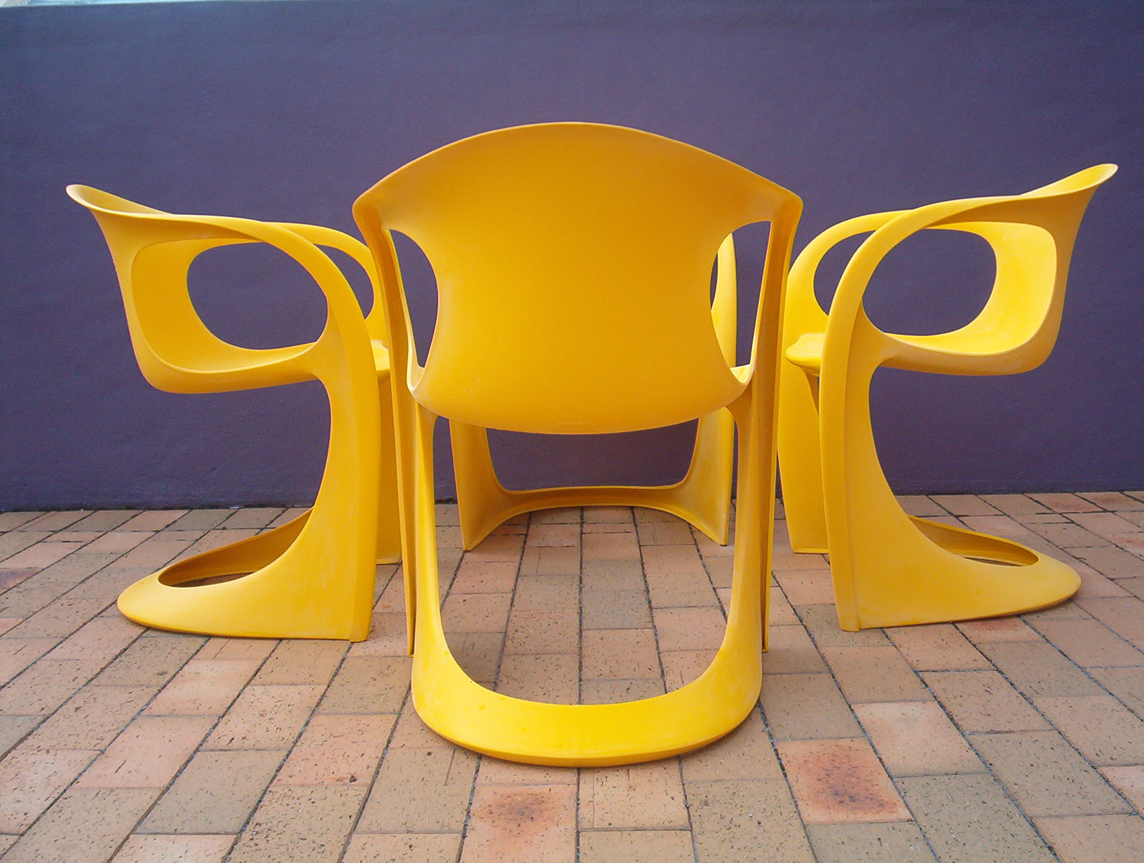 casala-chairs-yellow-vintage-retro-australian-furniture-1970s-designer-outdoor (3)