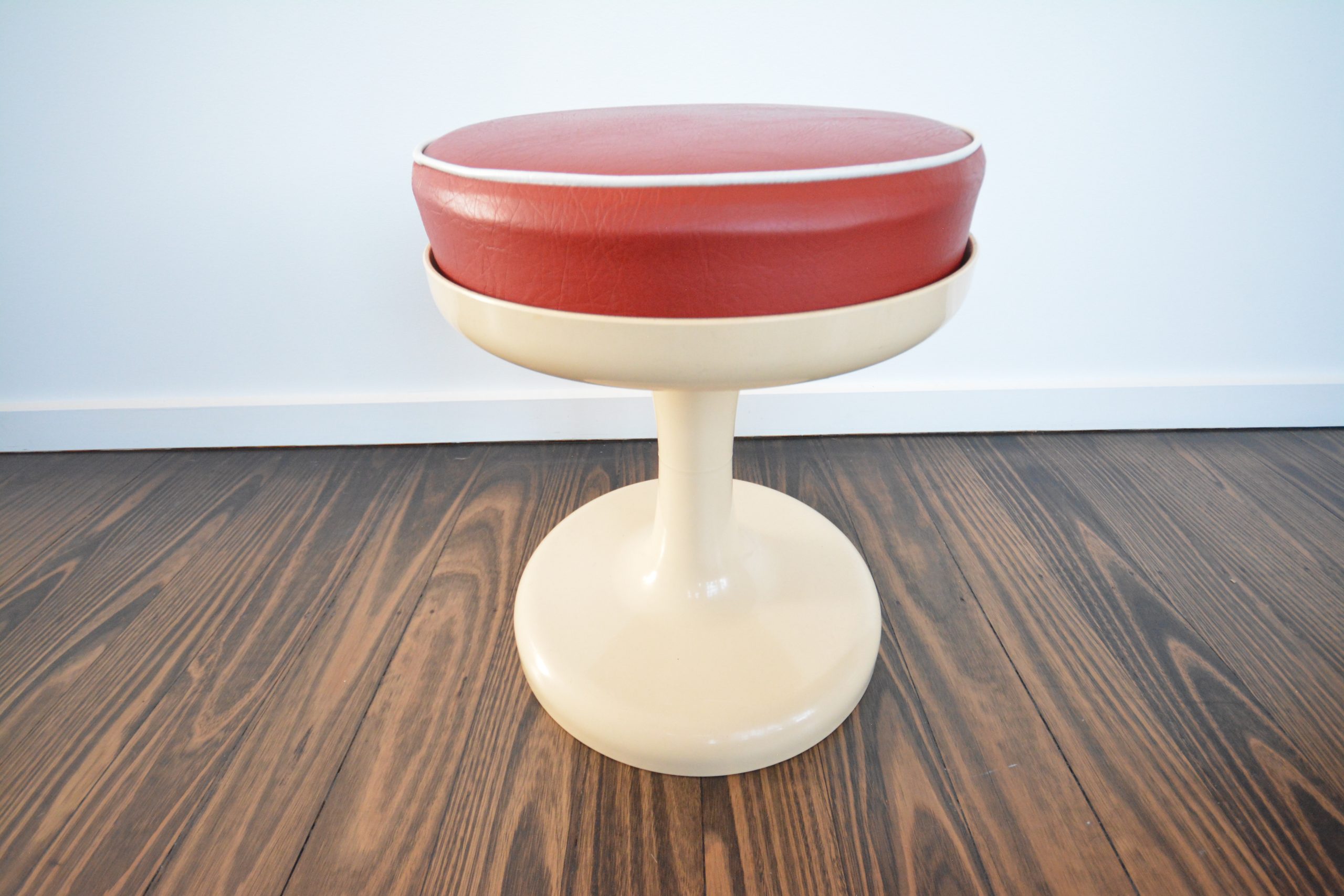 Retro designer furniture discount