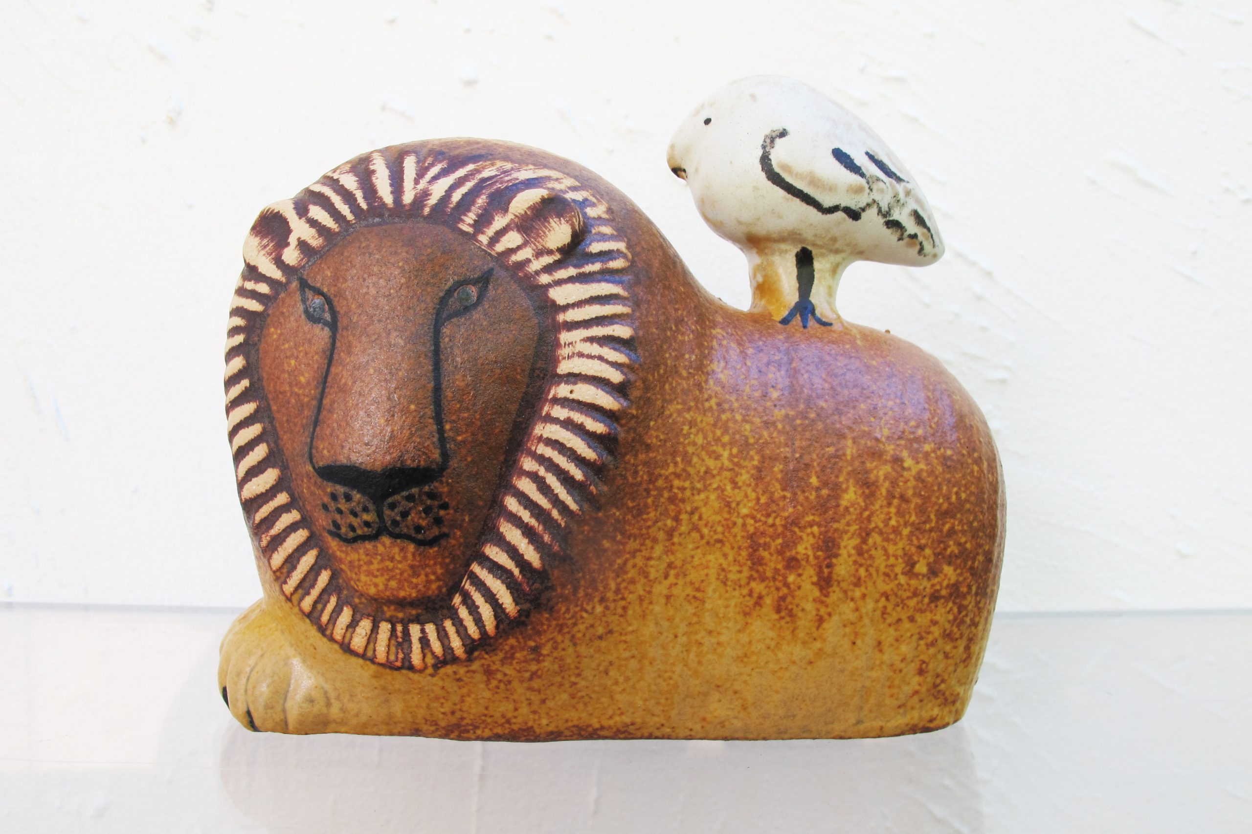 VINTAGE Lisa Larson Sweden Ceramic Lion Bird on Back. Art Pottery