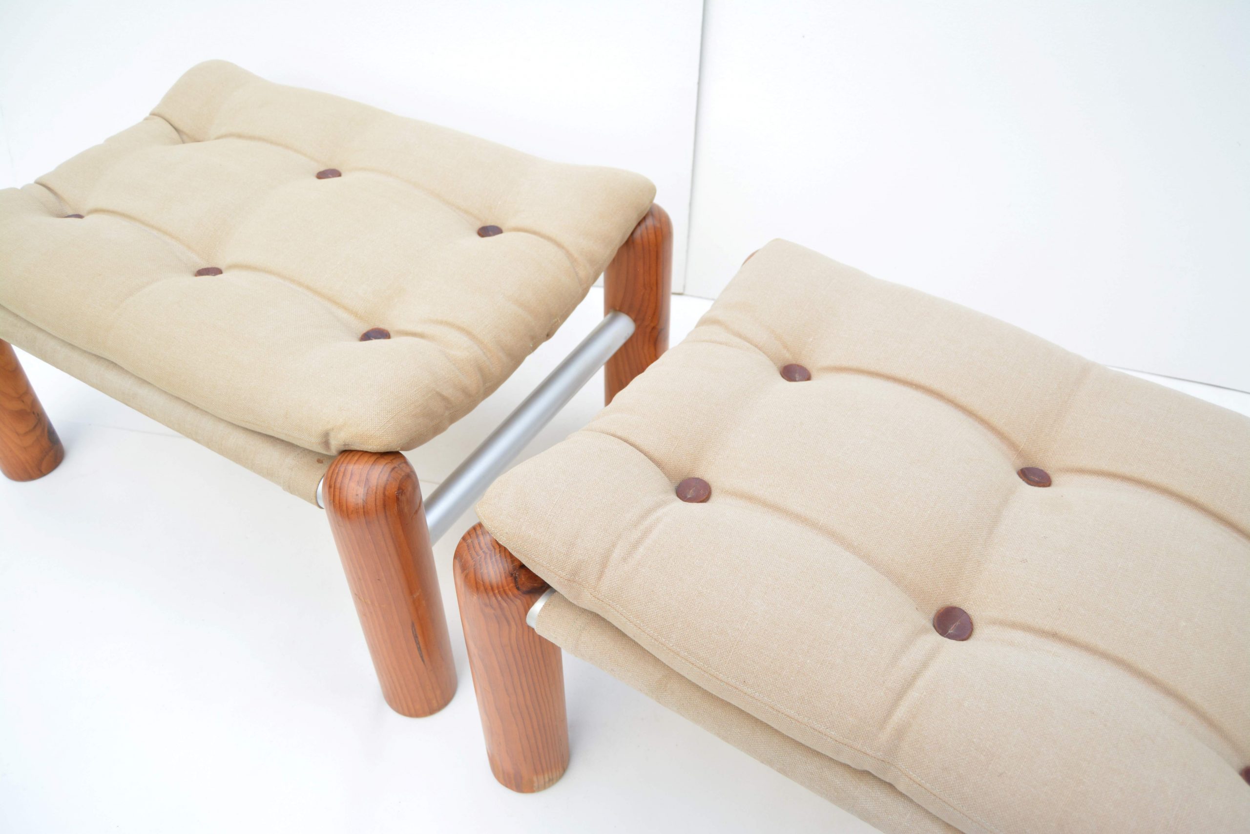 pair-robert-dunlop-vintage-designer-chairs-australian-1970's-parker-tessa-era-furniture-armchairs (24)
