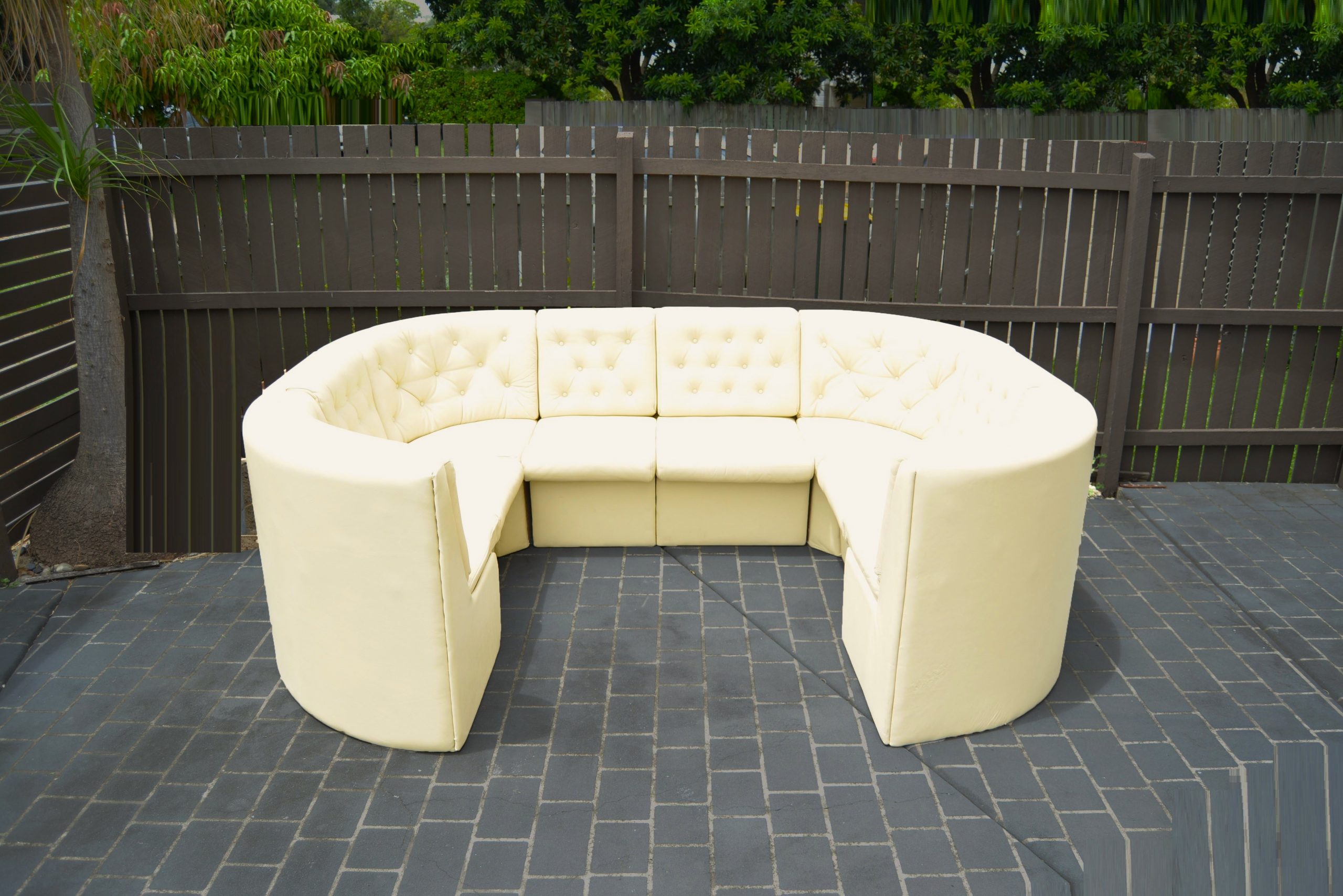 modular-danish-leather-lounge-suite-featherston-numero-IV-era-vintage-1960's-retro (1)
