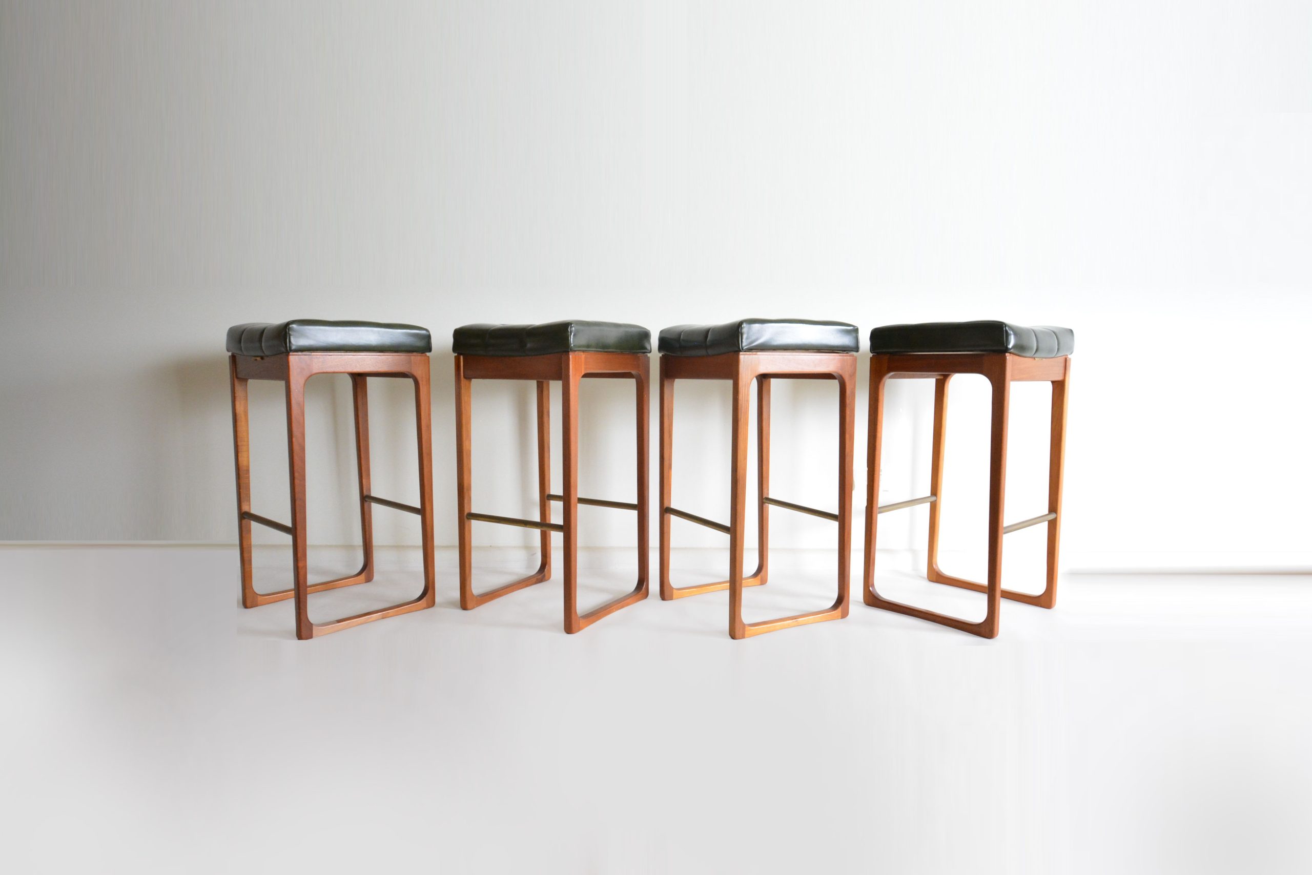 4-module-stools-vintage-danish-parker-era-barstools-bar-1970's-australian-furniture-chairs-melbourne (4)