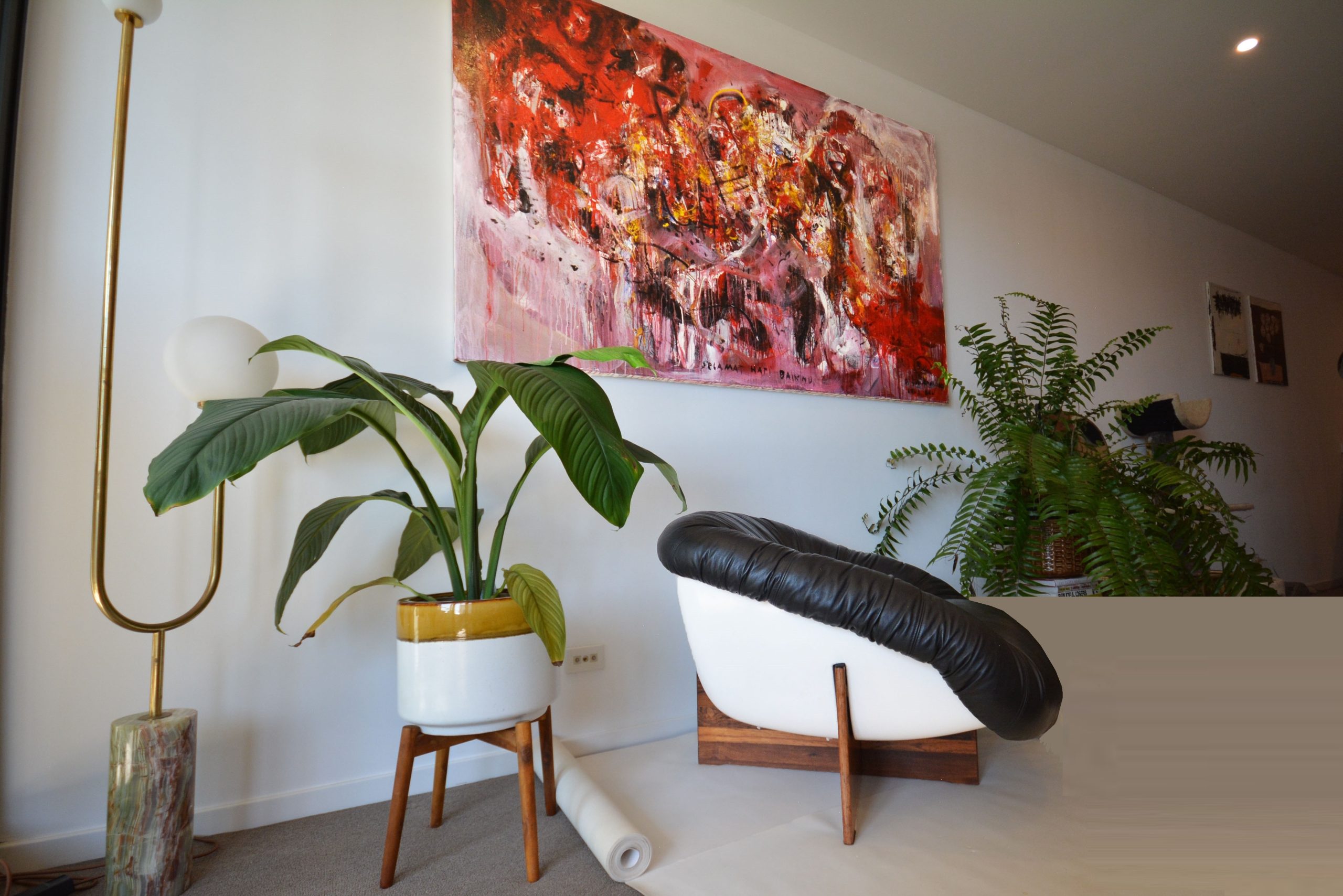 percival-lafer-fibreglass-and-rosewood-chair-vintage-leather-chair-mp-61-brazillian-designer-retro-armchair-danish-style (8)