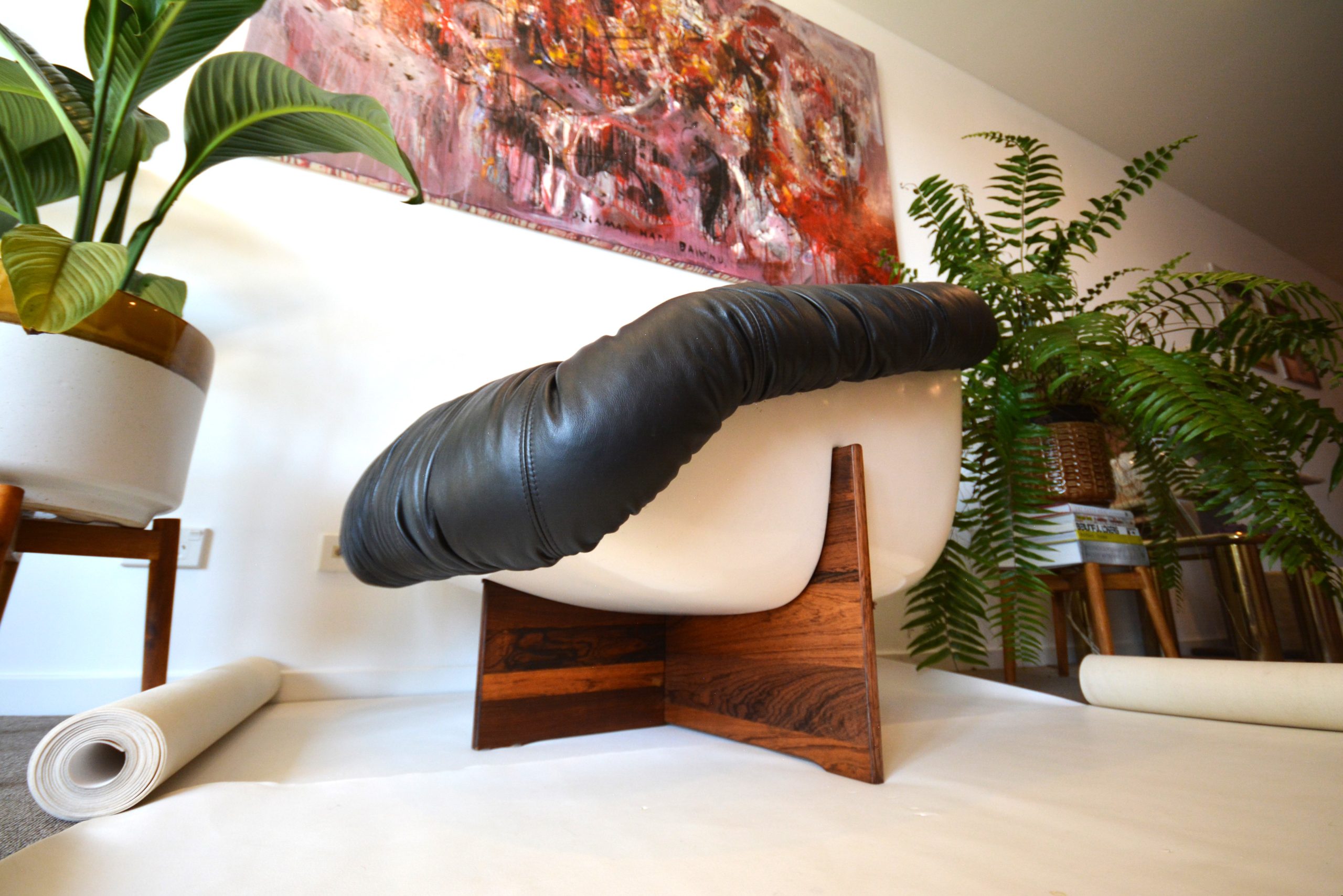 percival-lafer-fibreglass-and-rosewood-chair-vintage-leather-chair-mp-61-brazillian-designer-retro-armchair-danish-style