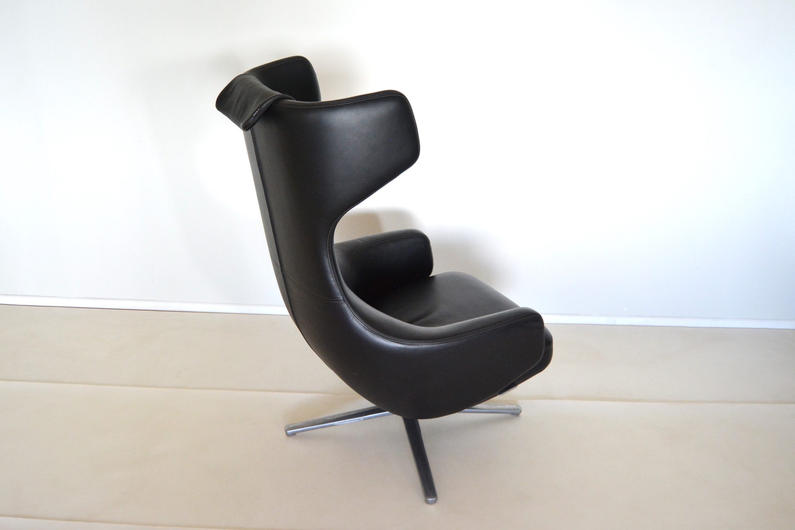 vitra-grand-repos-recliner-designer-chair-armchair-recline-space-furniture-b-b-italia-era (4)