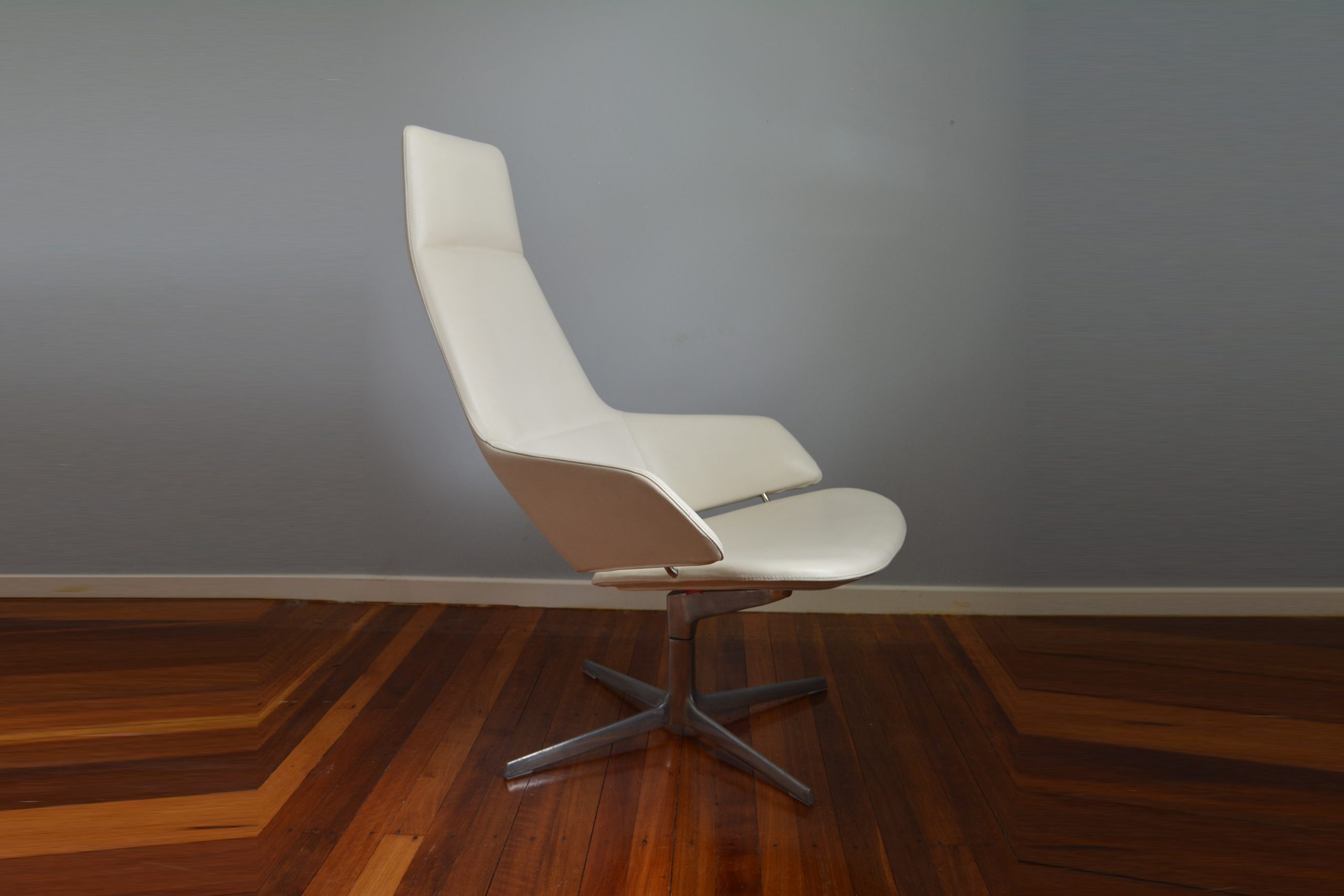 arper-italy-aston-4-ways-designer-swivel-chair-b-&-b-italia-era (1)