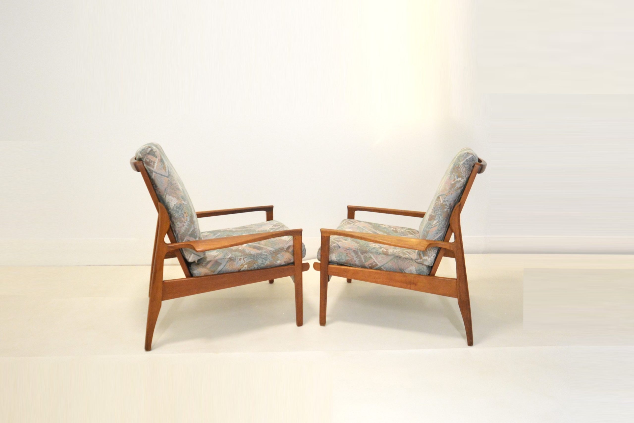 fler-narvik-chairs-pair-vintage-retro-parker-danish-era-chair-furniture (2)