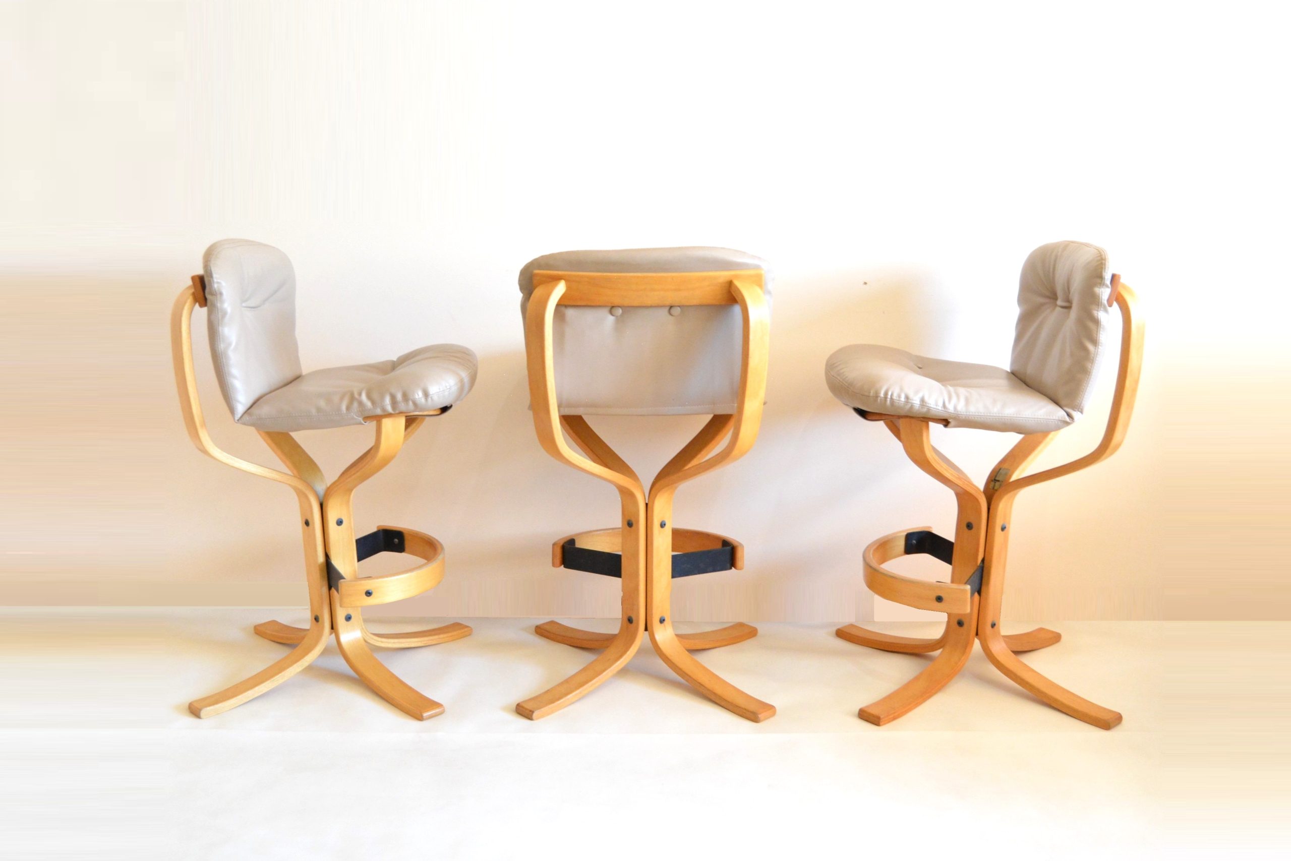 joe-rufenacht-tan-barstools-kitchen-counter-stools-mid-century-vintage-retro-designer-chairs-furniture-danish-era (1)