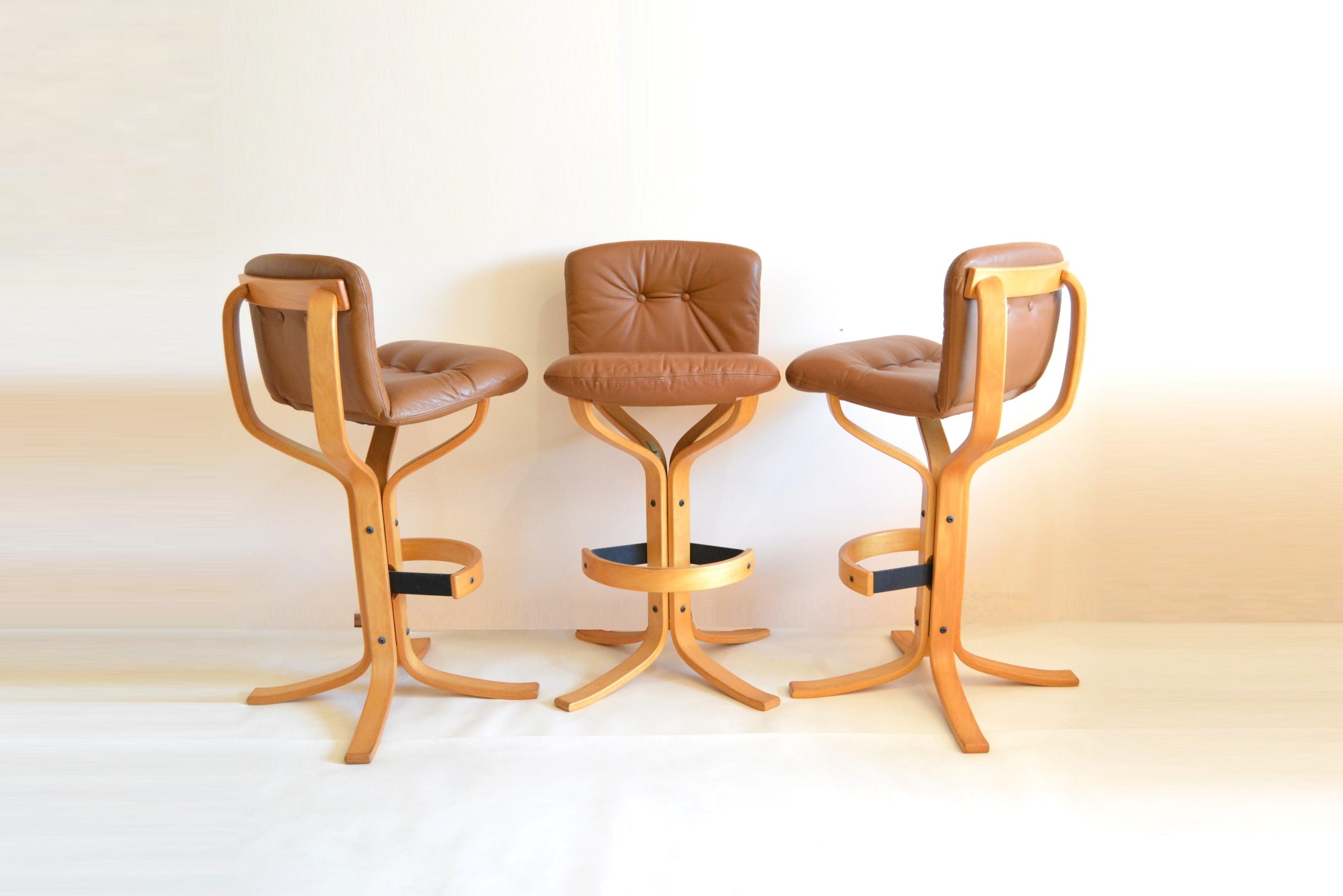 joe-rufenacht-tan-barstools-mid-century-vintage-retro-designer-chairs-furniture-danish-era (2)