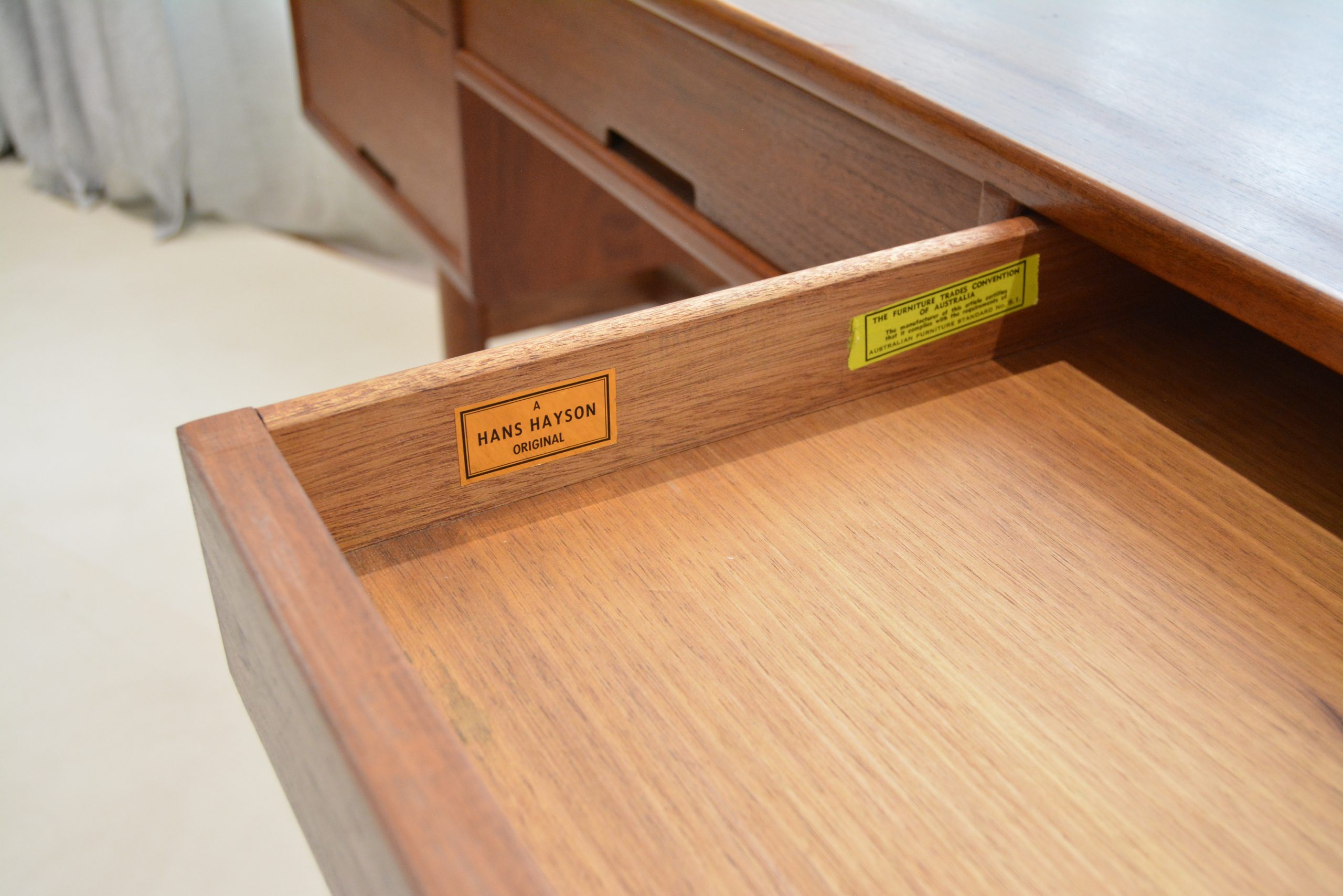 hans-hayson-dressing-hall-table-writing-desk-vintage-parker-danish-era (35)