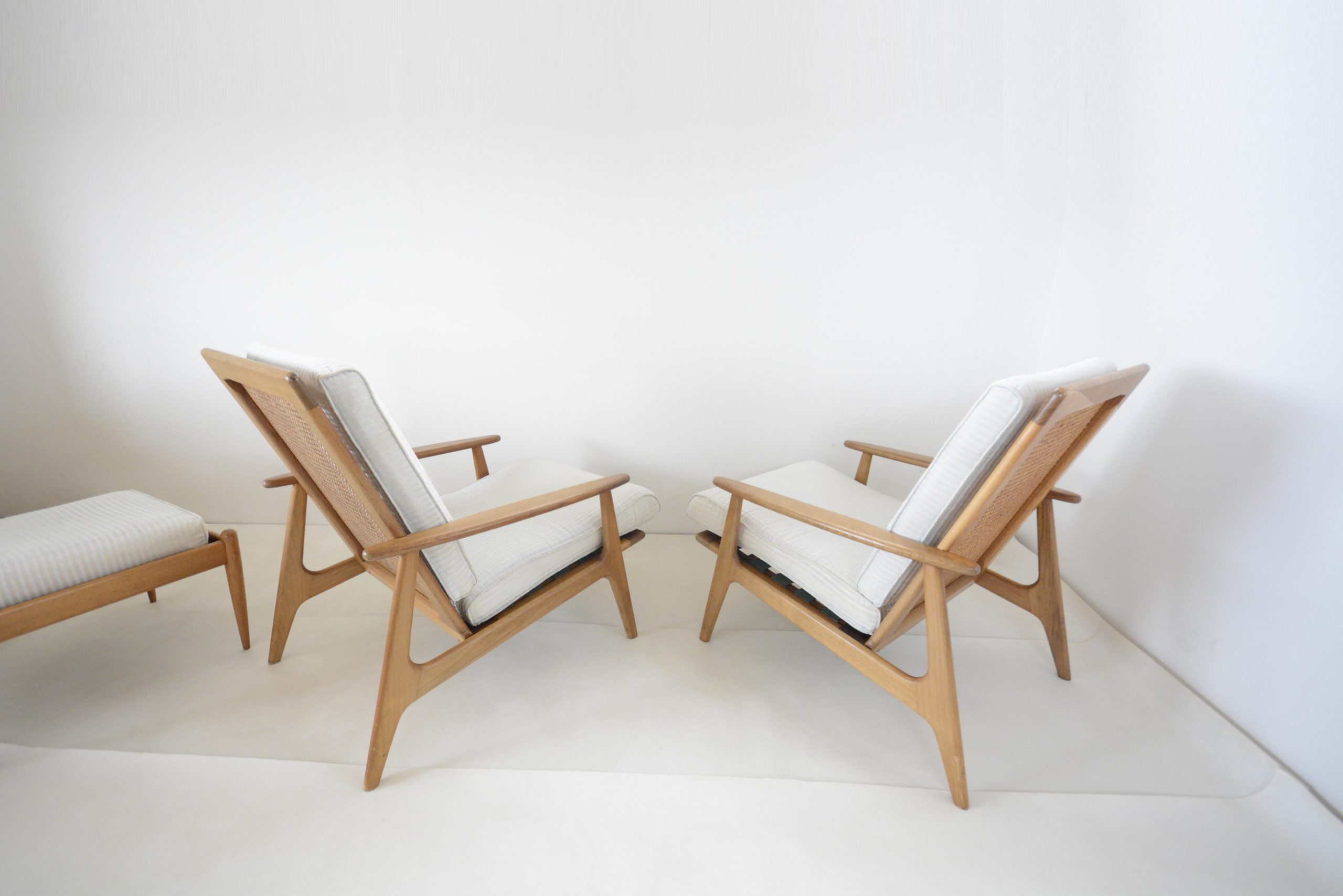 pair-parker-teak-armchairs-vintage-retro-chairs-fler-danish-era (1)