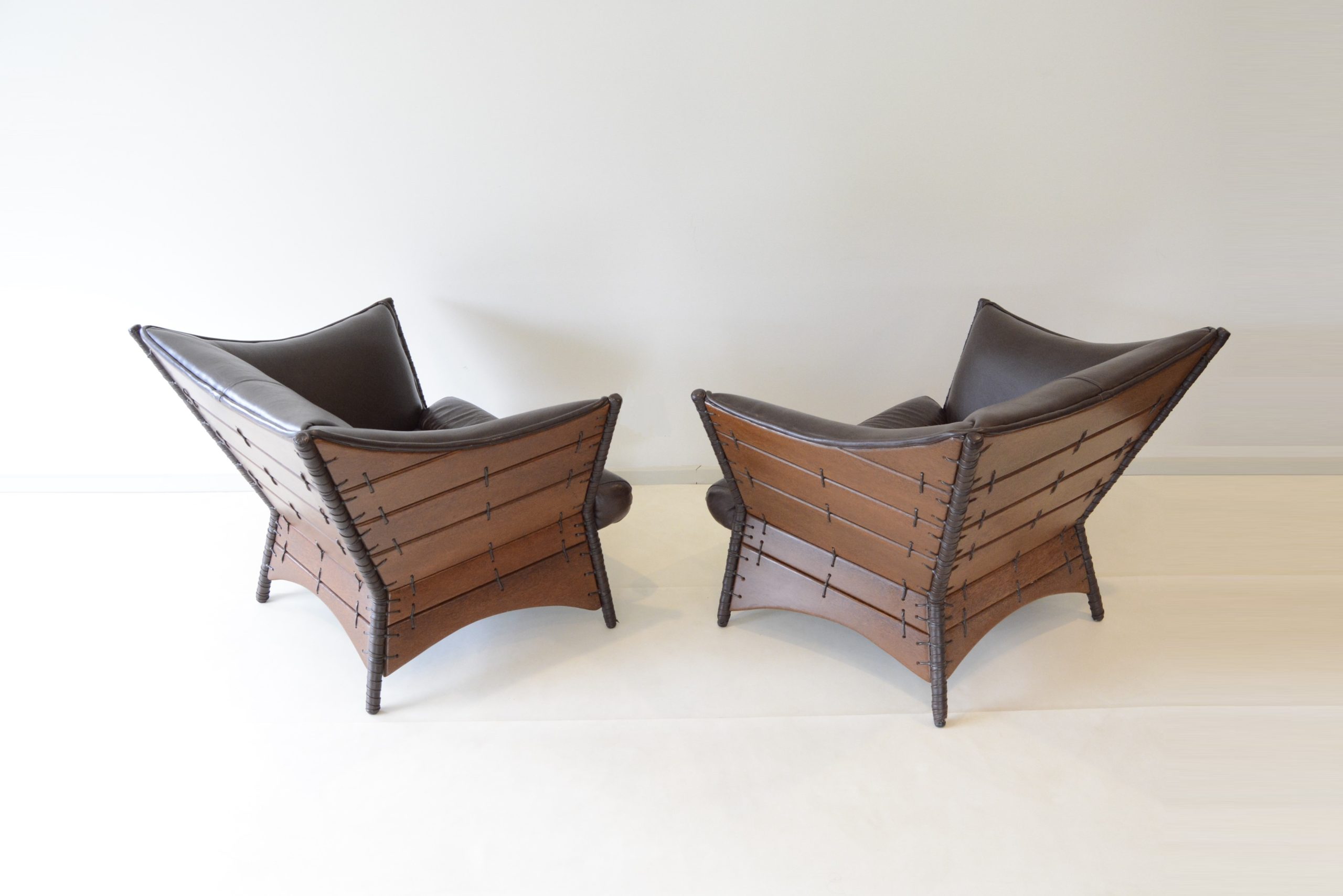kiribati-pacific-green-designer-furniture-leather-lounge-suite-b-b-italia-era ( (13)