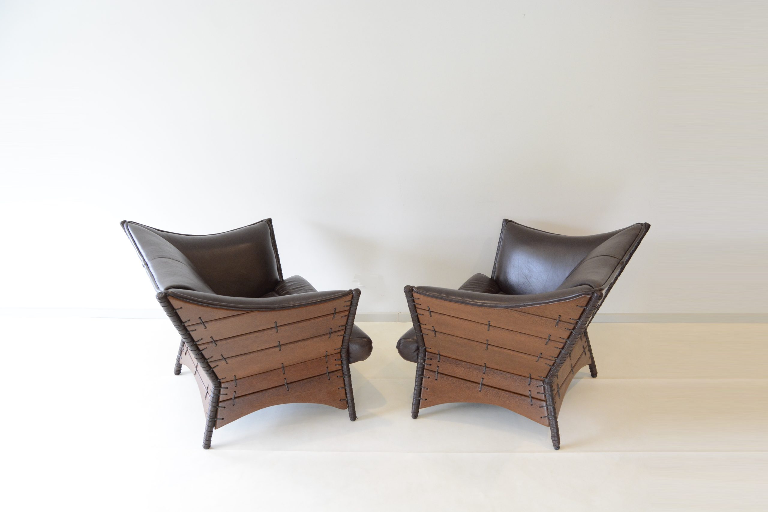 kiribati-pacific-green-designer-furniture-leather-lounge-suite-b-b-italia-era ( (15)