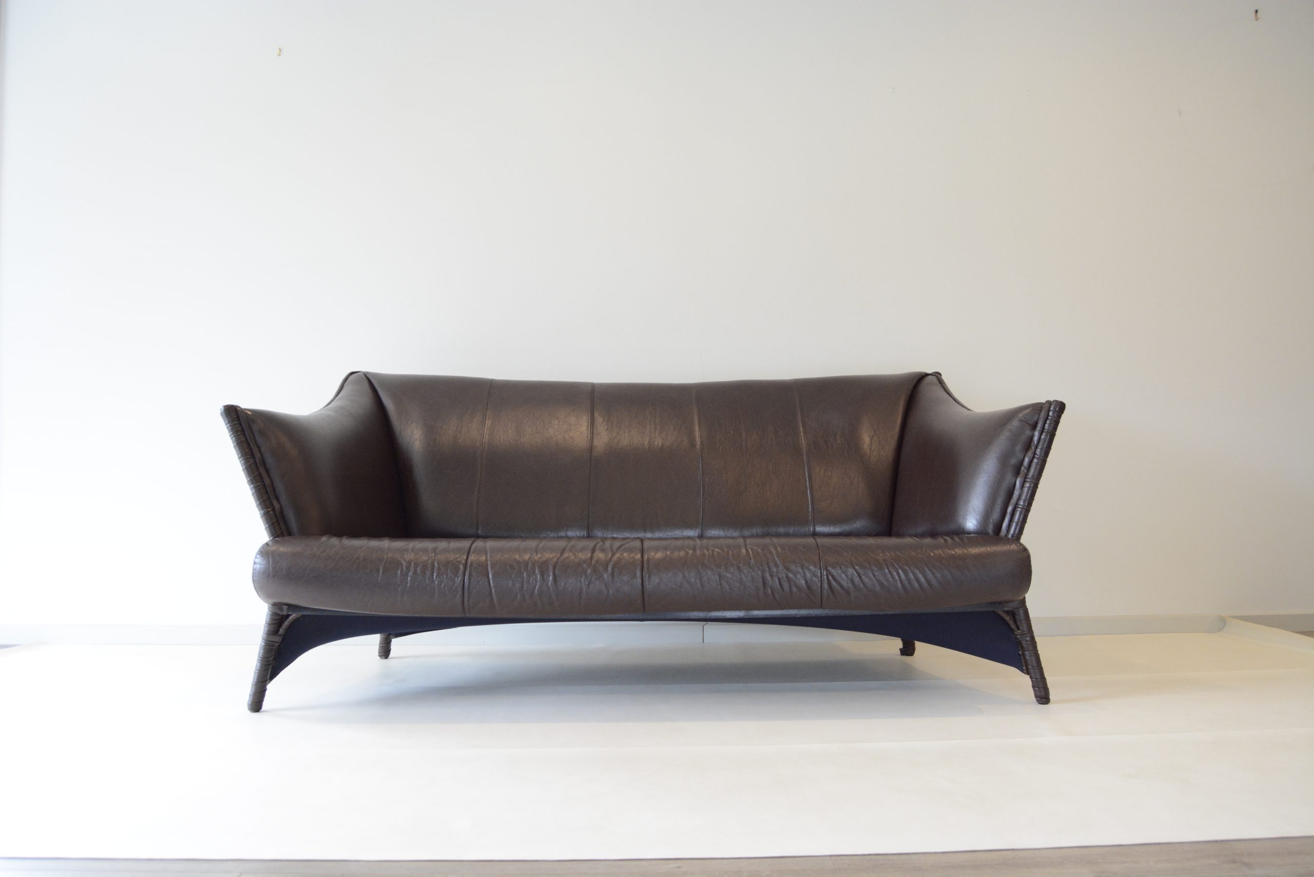 kiribati-pacific-green-designer-furniture-leather-lounge-suite-b-b-italia-era ( (3)