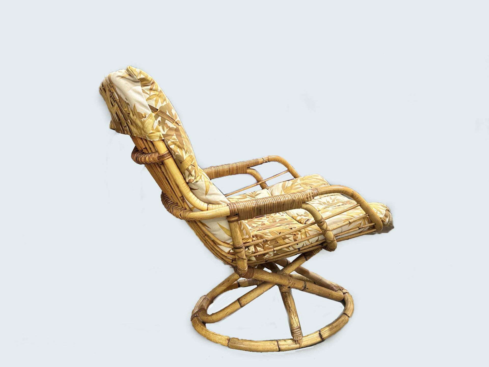 cane-chair-vintage-boho-designer-italian-pretzel-tribal-balinese (1 YES)