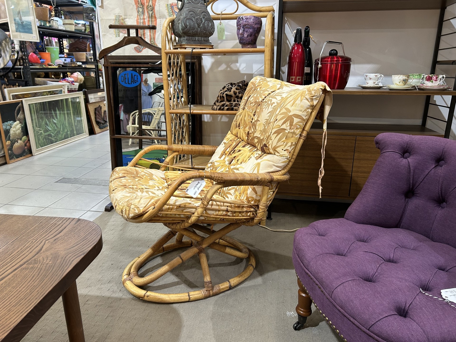 cane-chair-vintage-boho-designer-italian-pretzel-tribal-balinese (2)