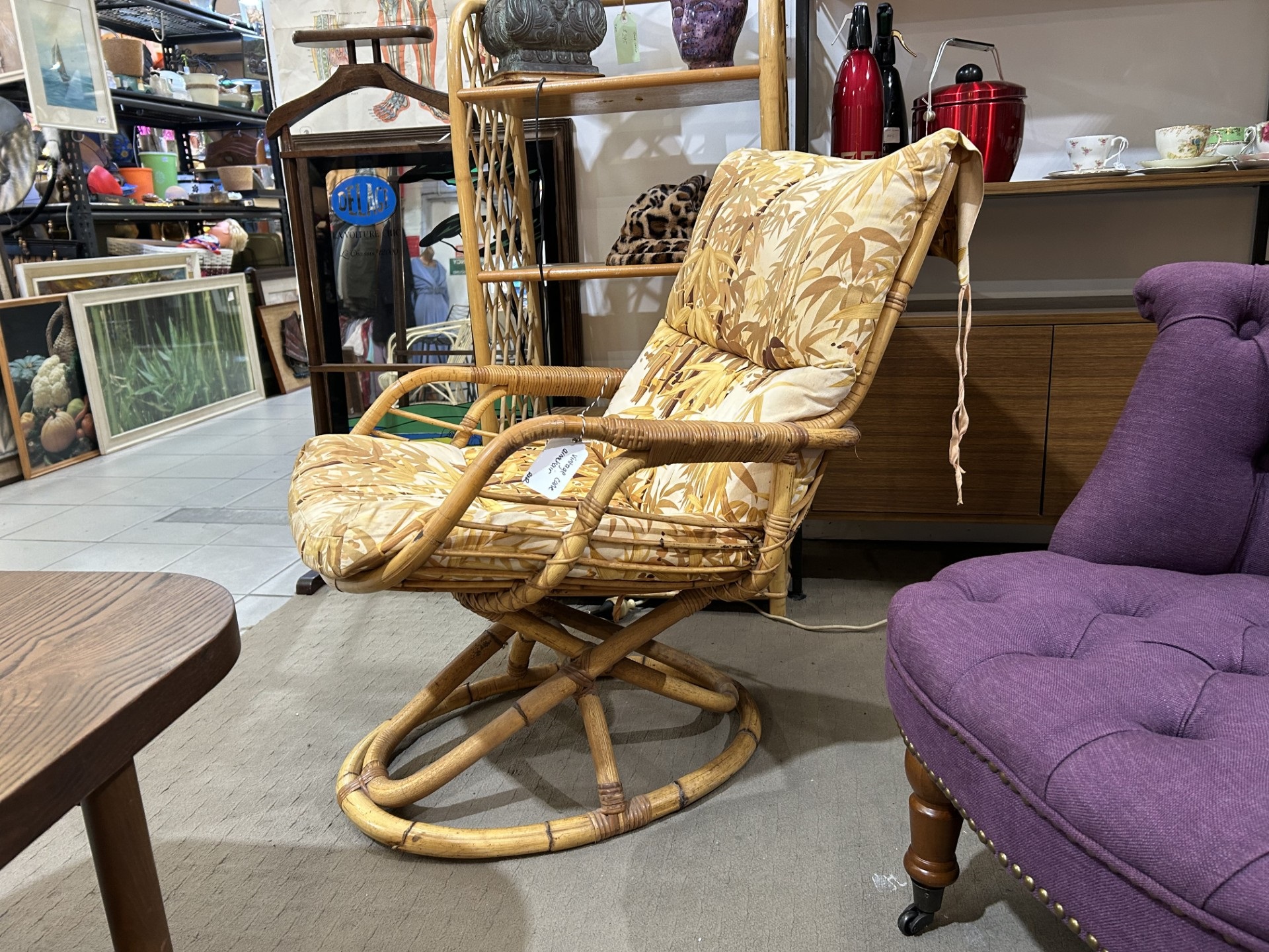cane-chair-vintage-boho-designer-italian-pretzel-tribal-balinese (3)
