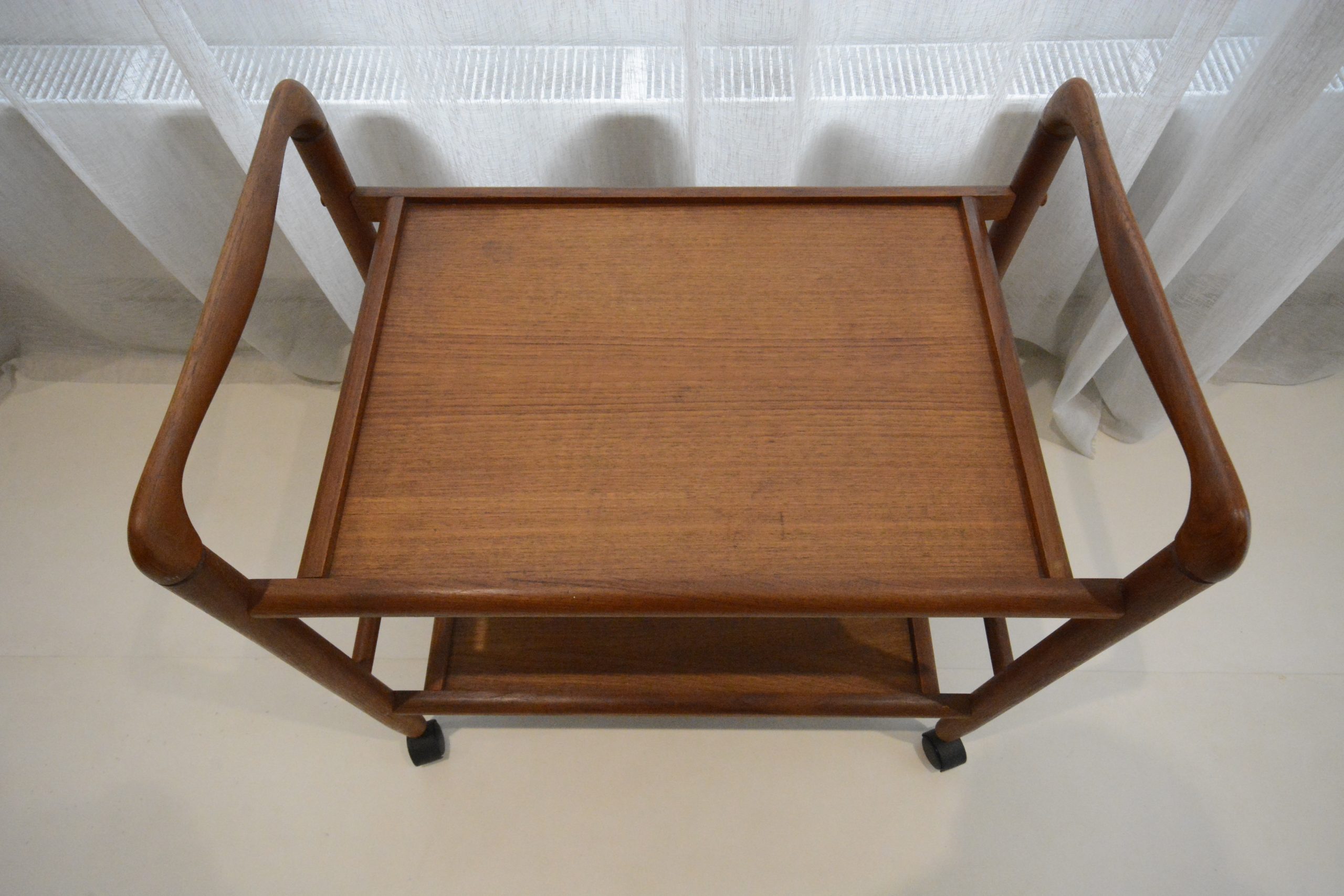 danish-bar-cart-drinks-trolley-parker-era-teak-australian-made-table-vintage-retro (8)