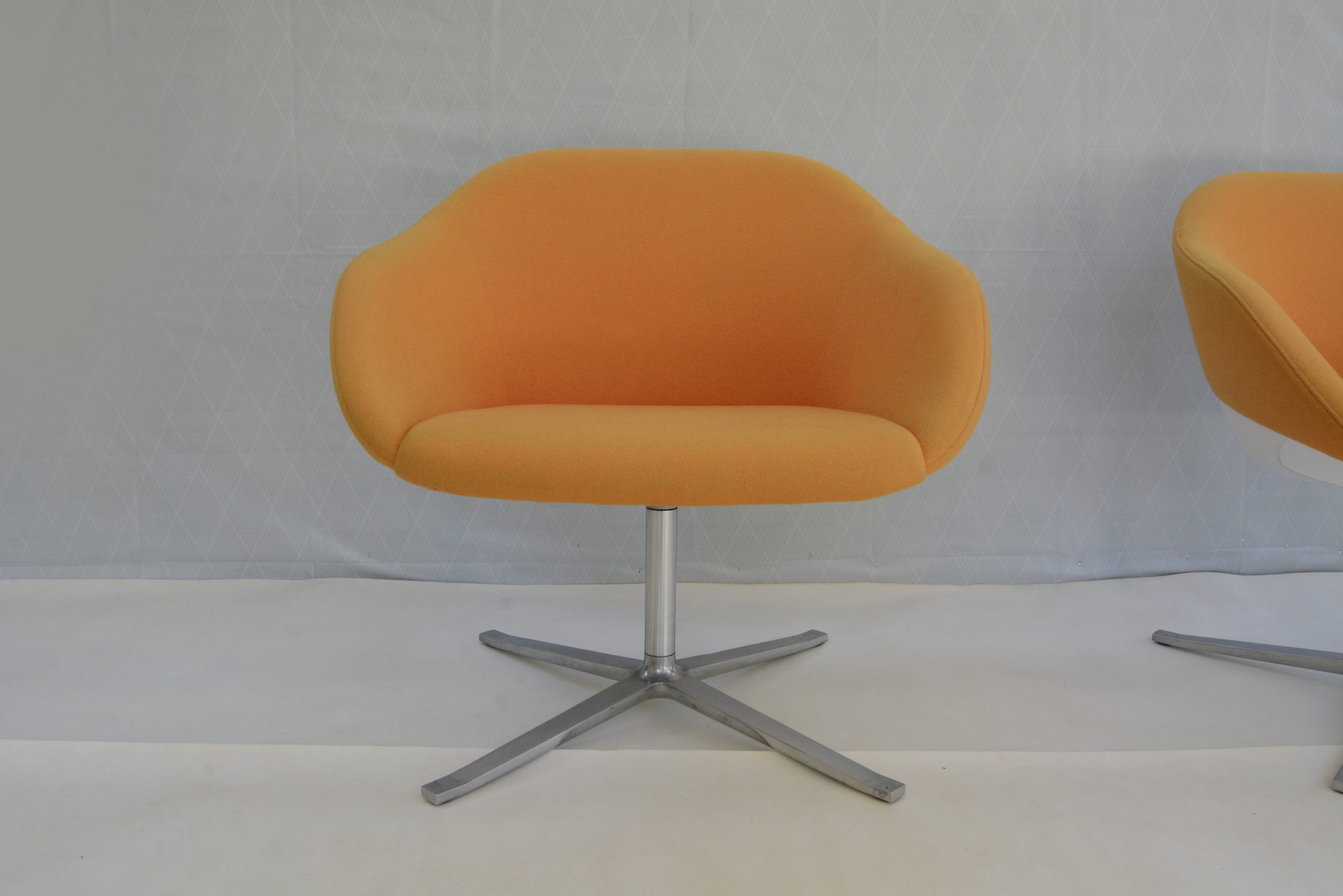Walter-Knoll-Turtle-Chairs-Designer-Furniture-Swivel-Eames-era (12)