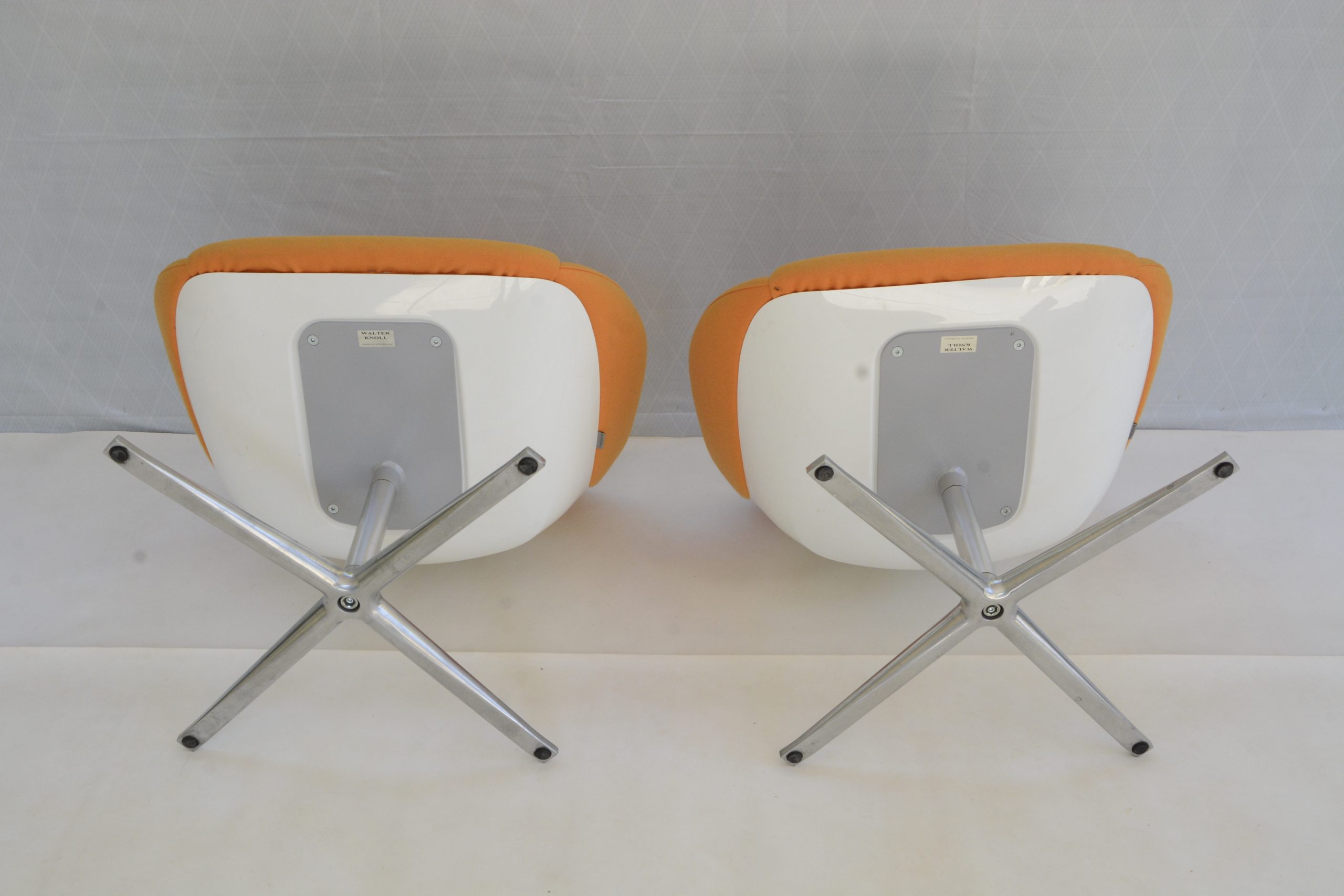 Walter-Knoll-Turtle-Chairs-Designer-Furniture-Swivel-Eames-era (13)