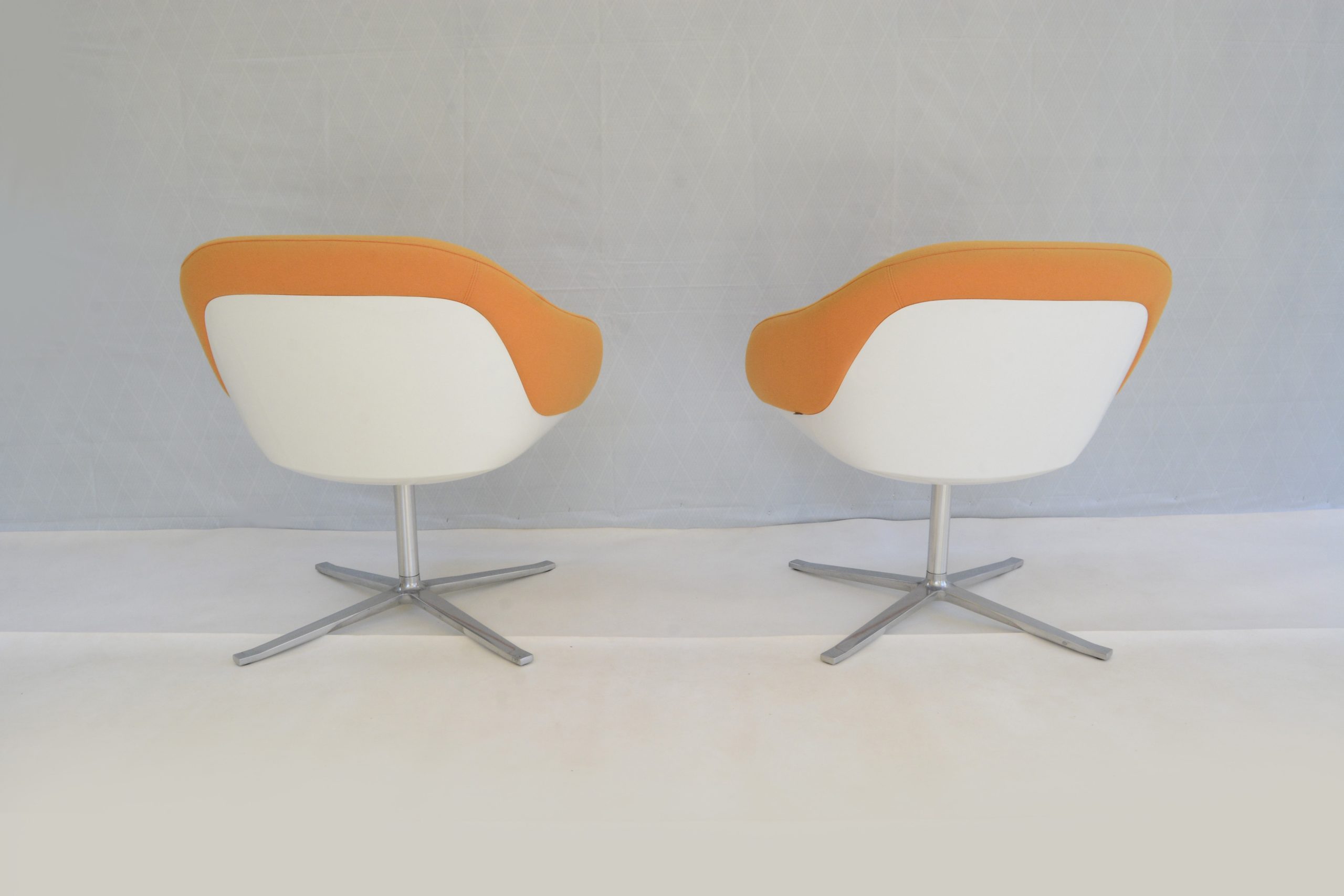 Walter-Knoll-Turtle-Chairs-Designer-Furniture-Swivel-Eames-era (4)