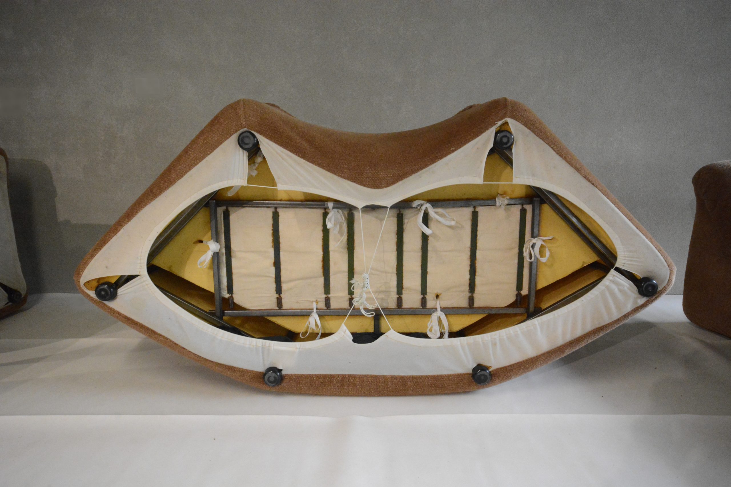 grant-featherston-numero-vii-lounge-suite-modular-designer-1970's-vintage-retro (20)