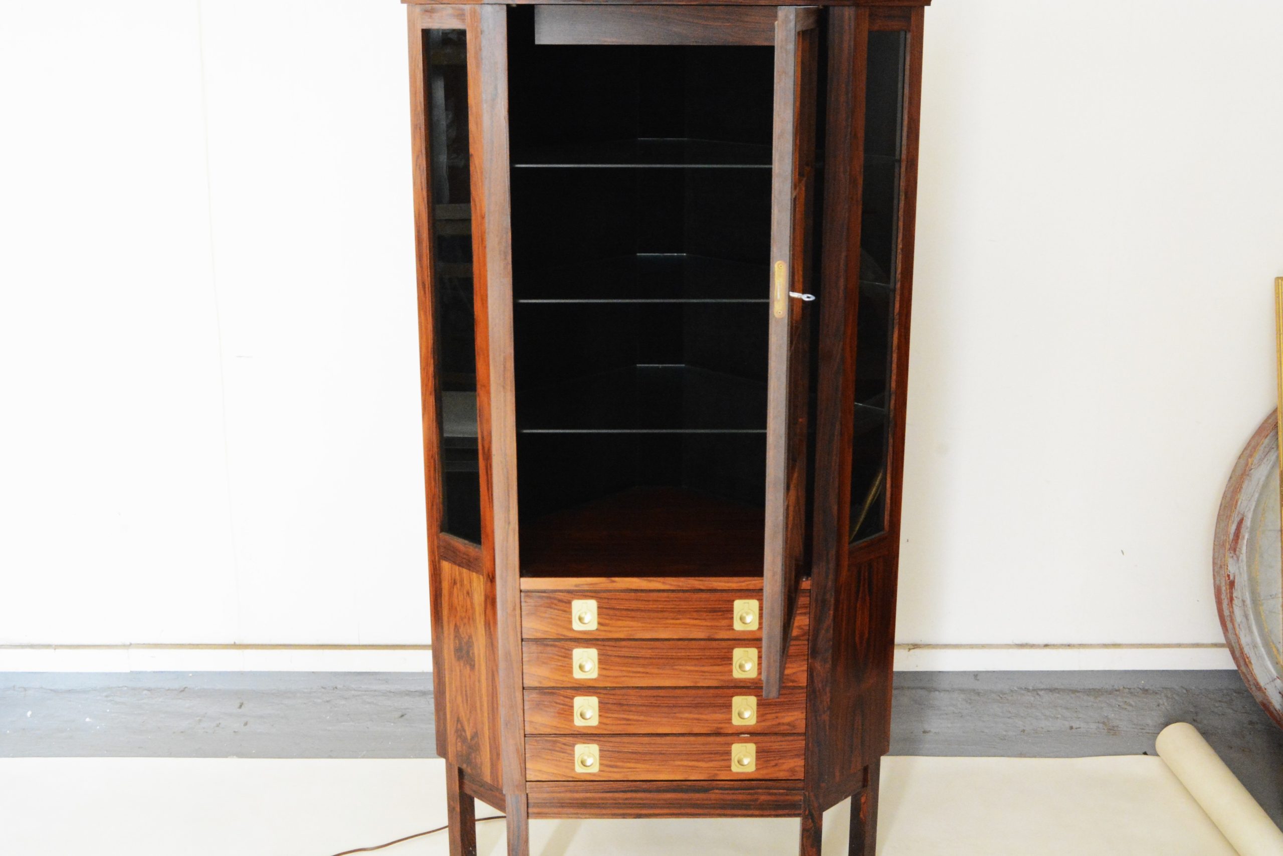 danish-rosewood-corner-unit-cabinet-bookshelf-display-pallisander-vintage-drawers (6)