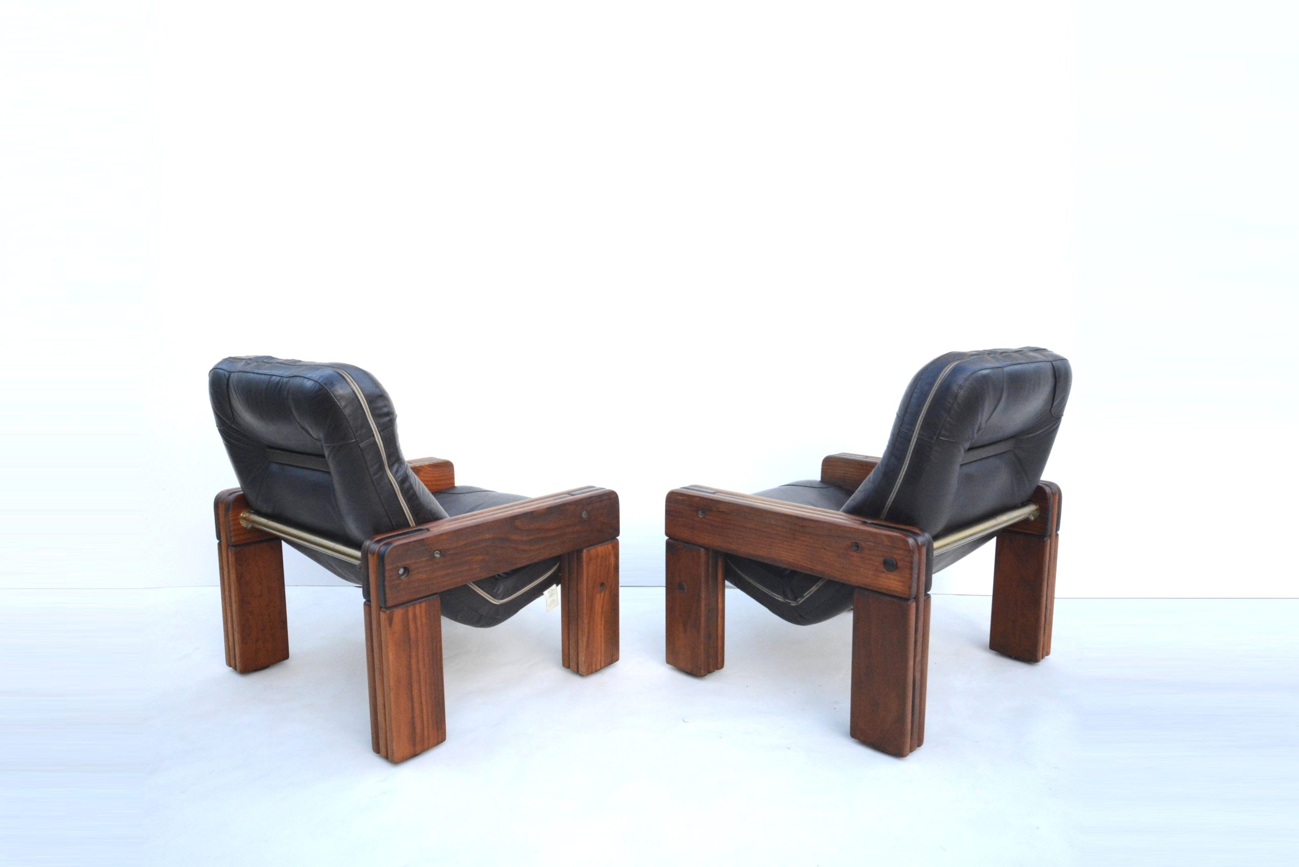 post-&-rail-vintage-leather-lounge-suite-norman-archibald-robert-dunlop-retro-era (4)