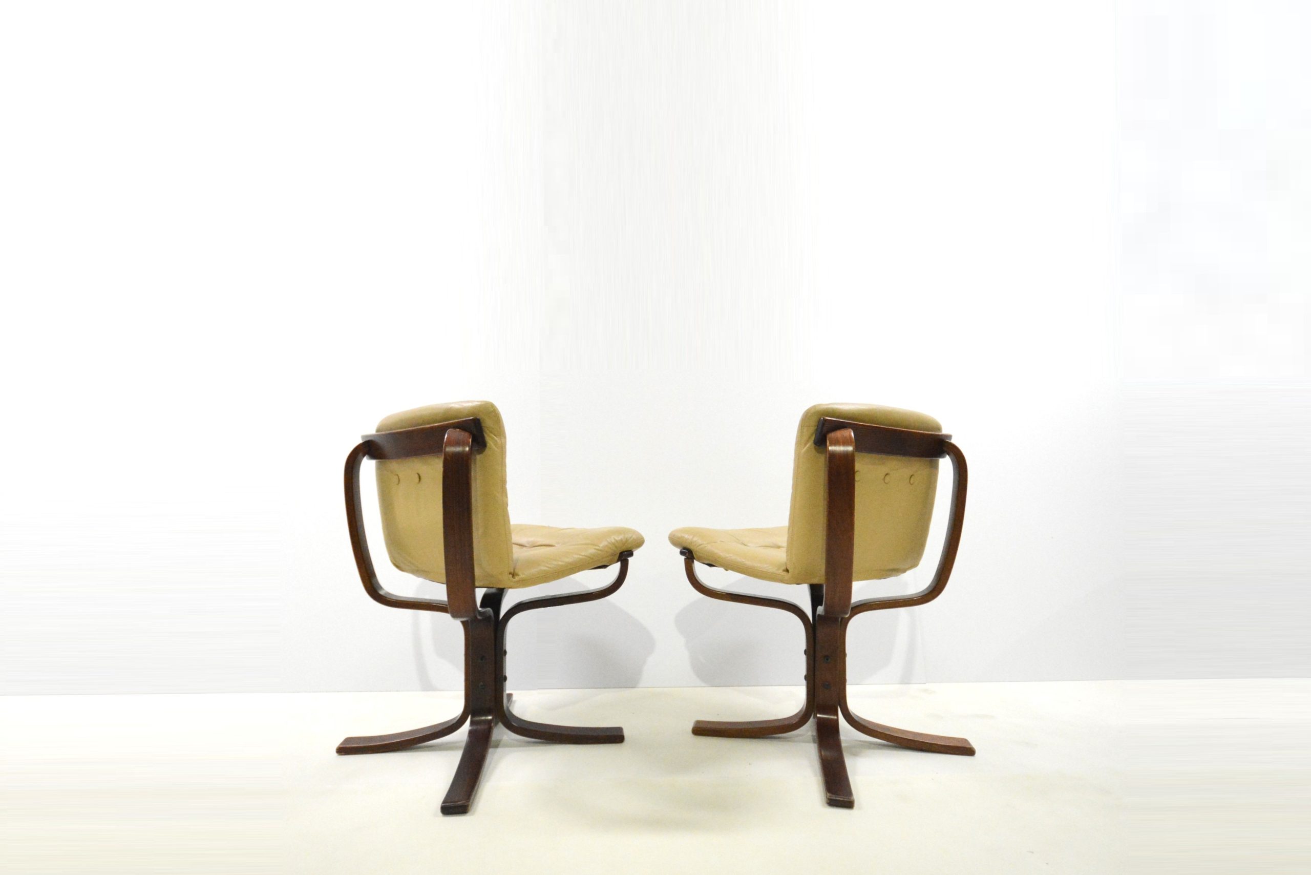 8-joe-rufenacht-dining-chairs-danish-tessa-era-australian-made (14)
