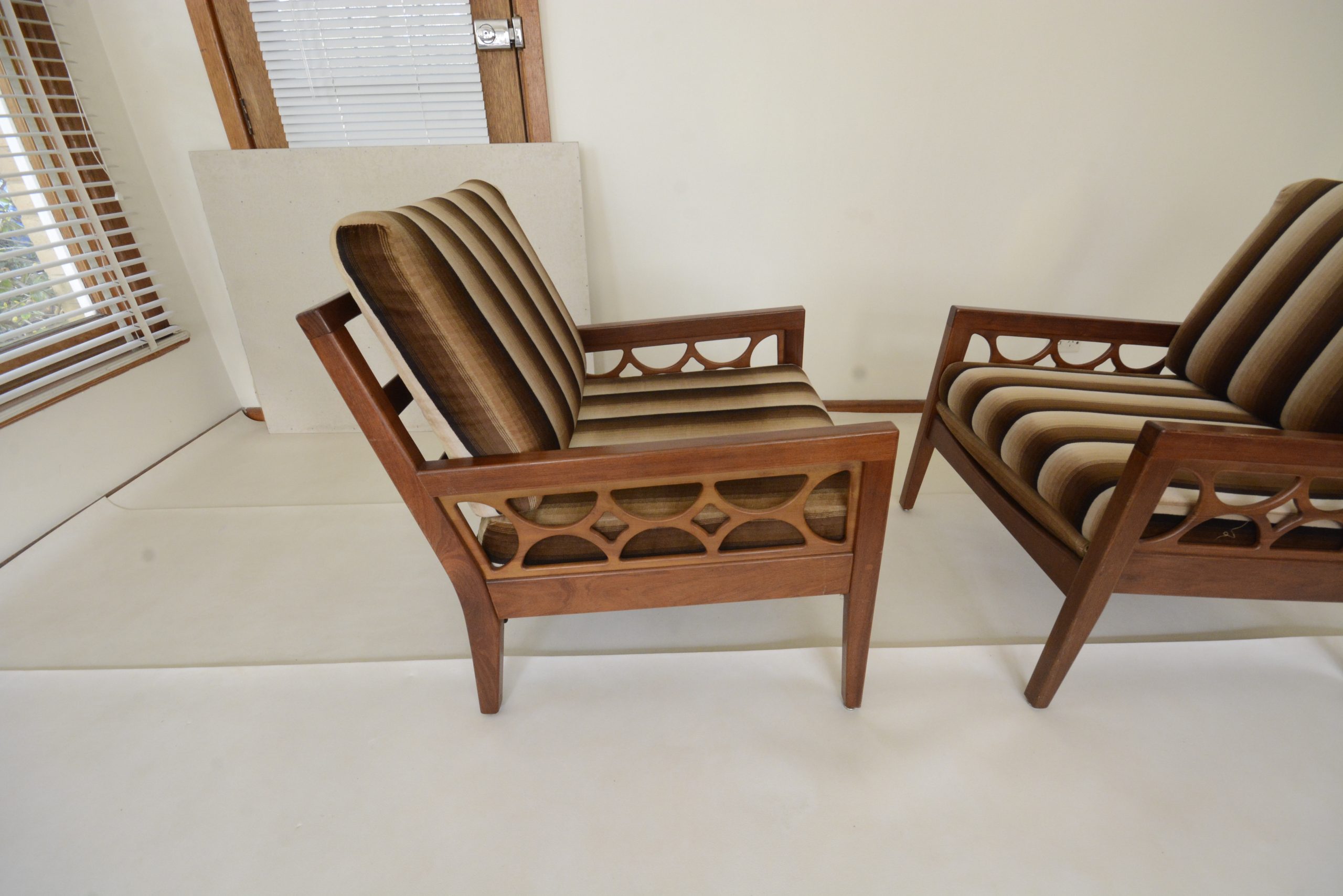 avalon-lounge-suite-chairs-sofa-couch-vintage-parker-danish-tessa-era (21)