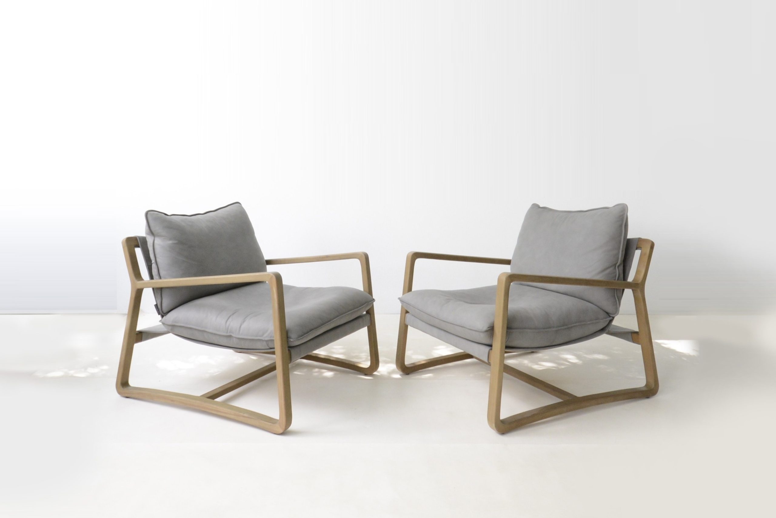 bungalow-lounge-chairs-coco-republic-designer-danish-style-leather (3)