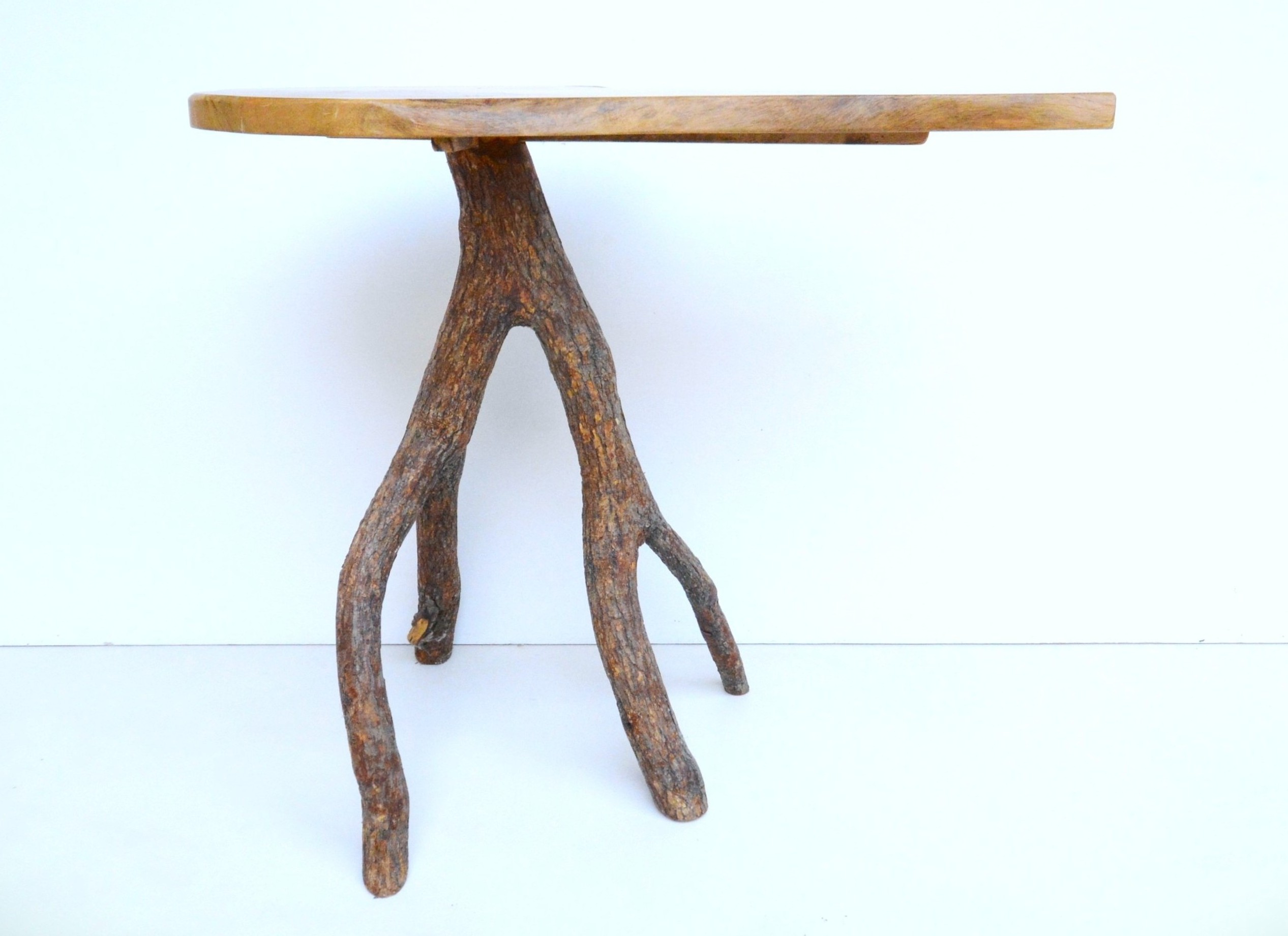 camphor-laurel-hall-table-computer-desk-designer-timber-furniture