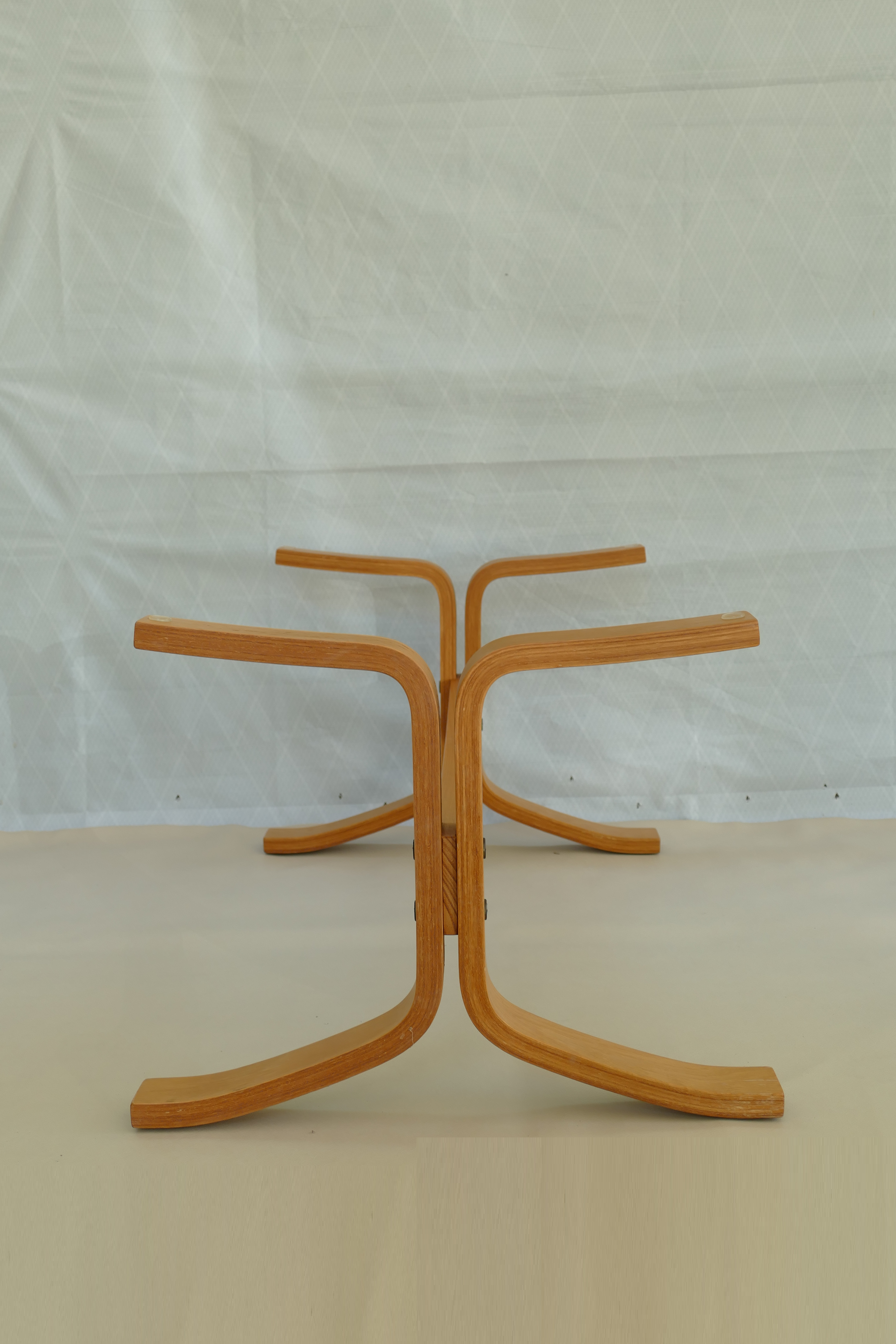 danish-deluxe-vintage-leather-lounge-chair-footstool-retro-westnofa-era (1)