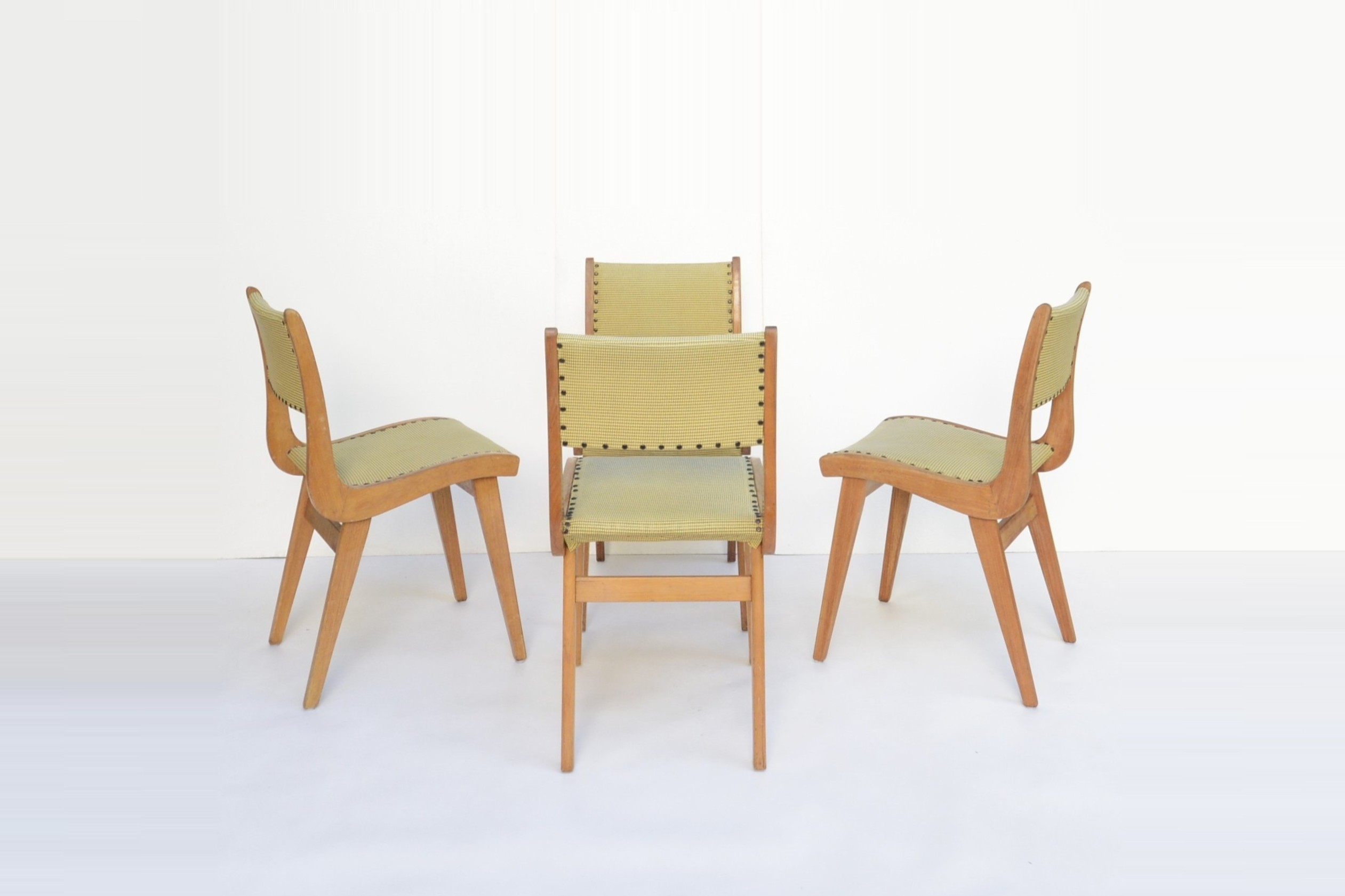 douglas-snelling-upholstered-dining-chairs-th-brown-sons-featherston-era-Australian-vintage-1950's (2)