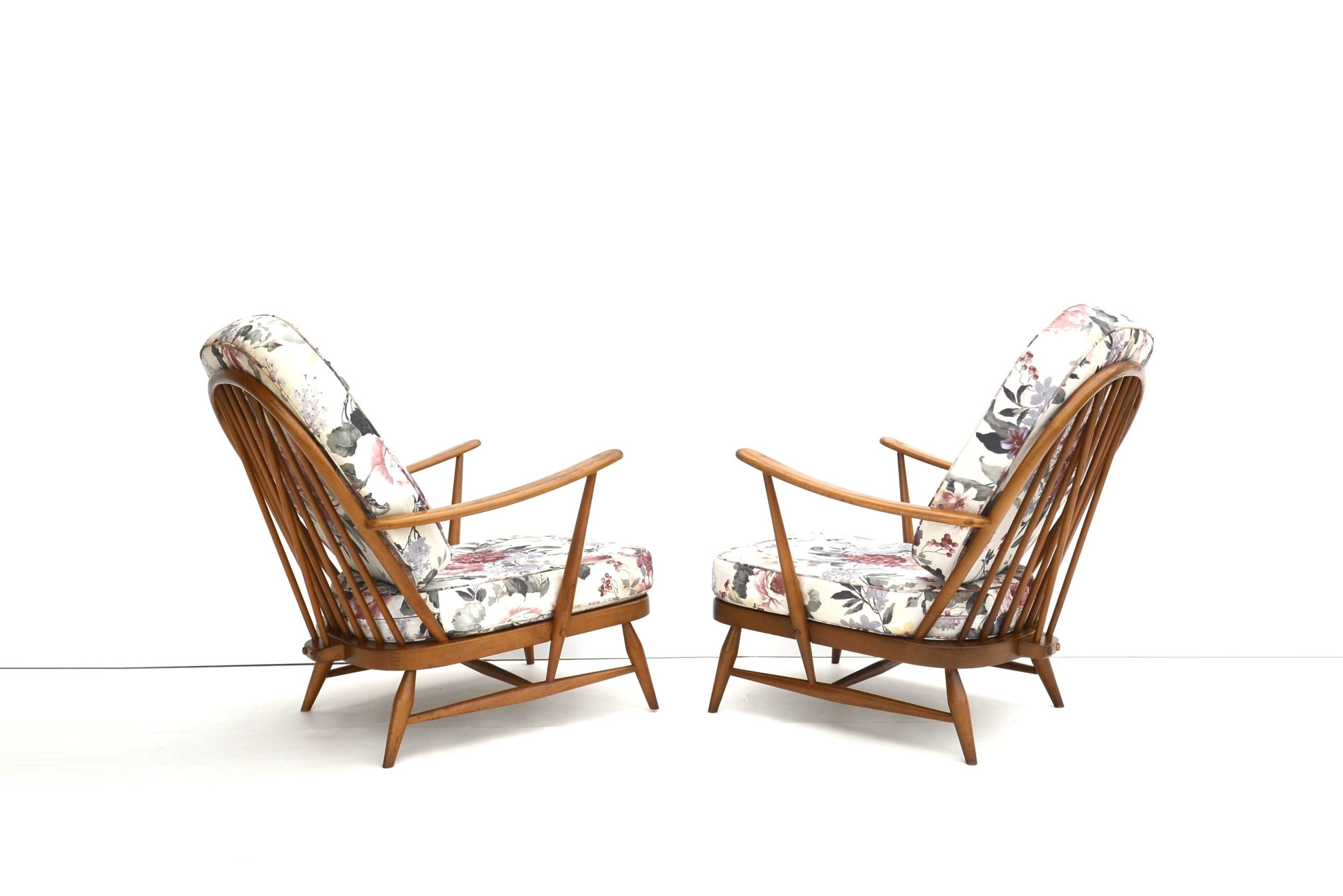 ercol-windsor-lounge-suite-vintage-retro-lounge-chairs-sofa-danish-parker-era (11)