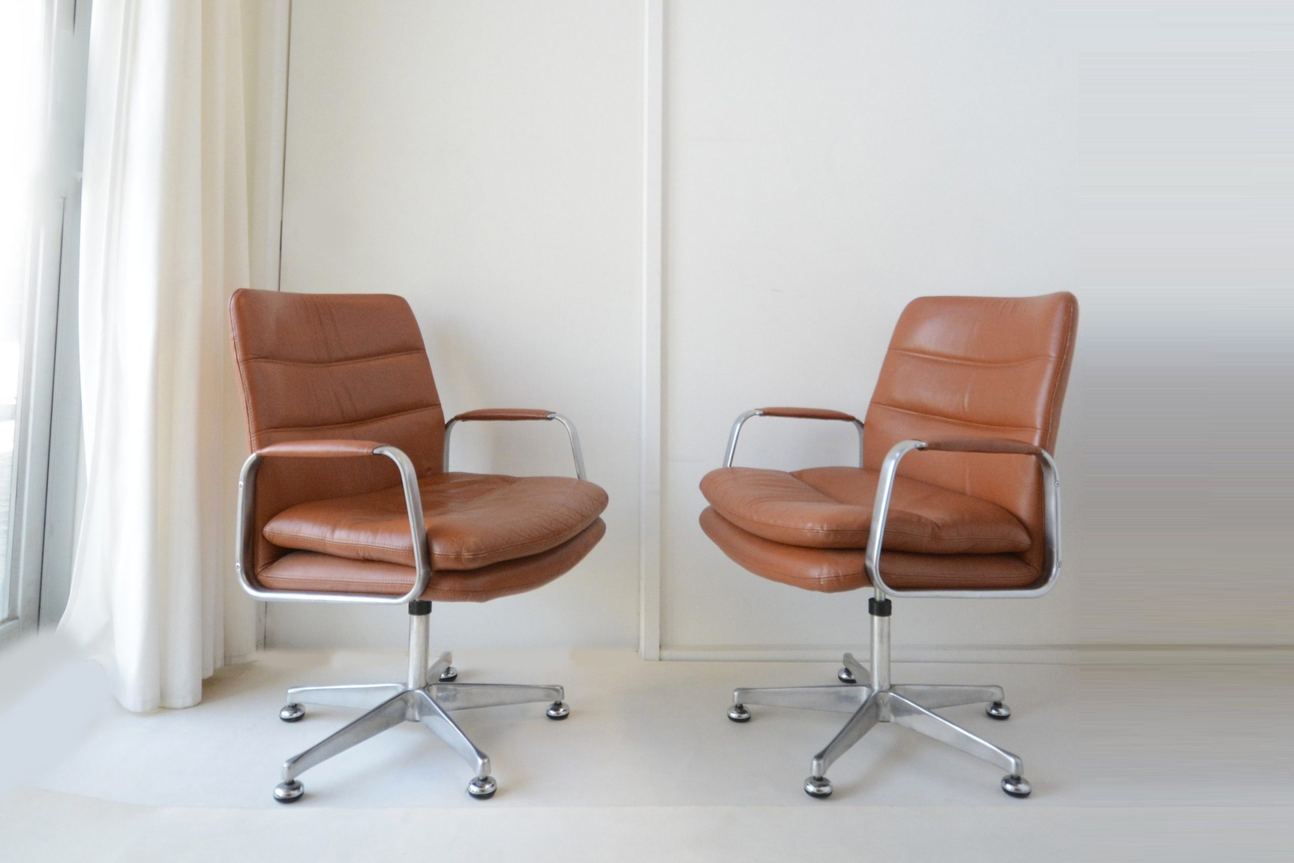 framac-designer-vintage-office-swivel-chair-eames-aluminium-group