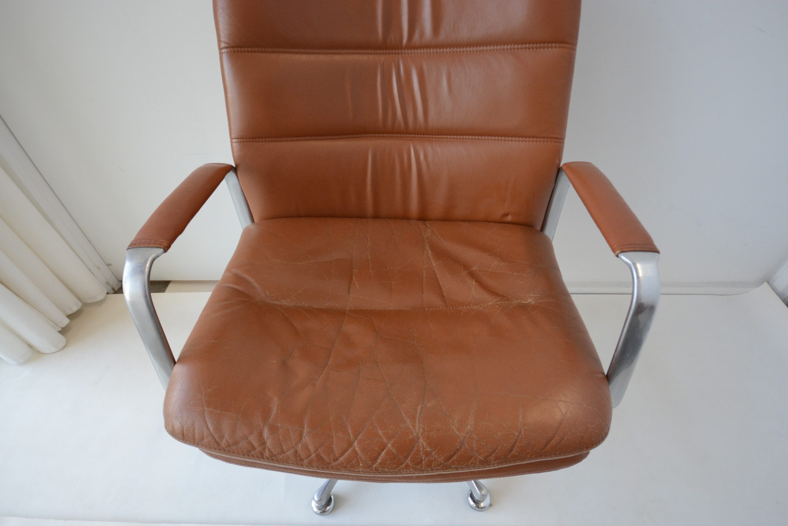 framac-designer-vintage-office-swivel-chair-eames-aluminium-group (15)