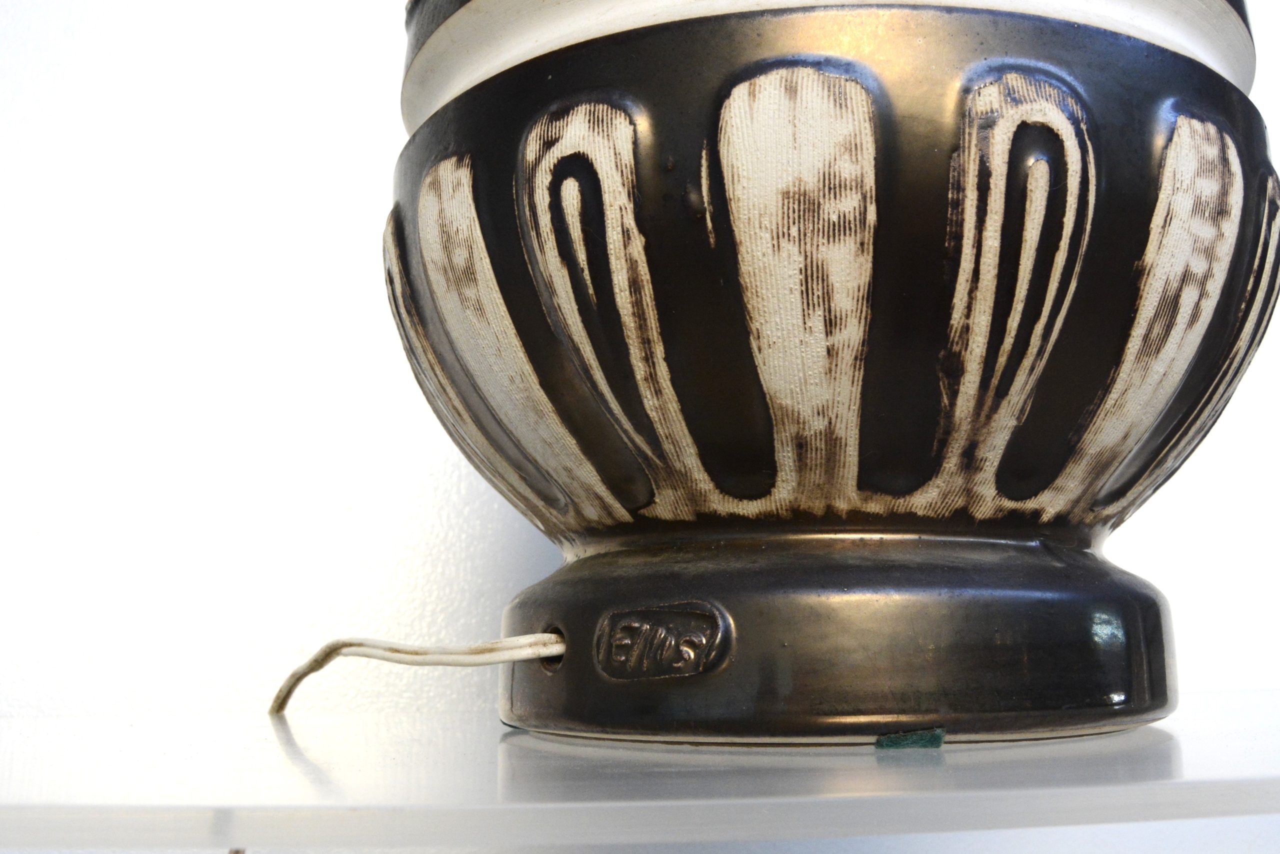 large-ellis-lamp-base-pottery-ceramic-australian-bronze-white-bitossi-era (1)